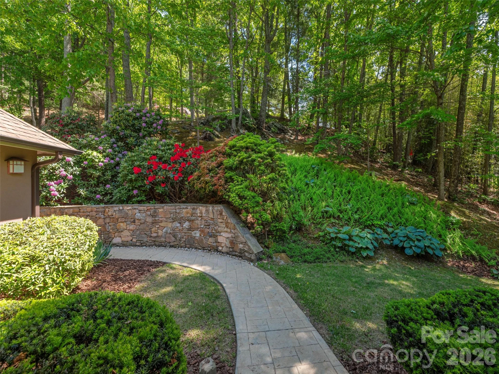 68 Crestwood Road - Photo 4