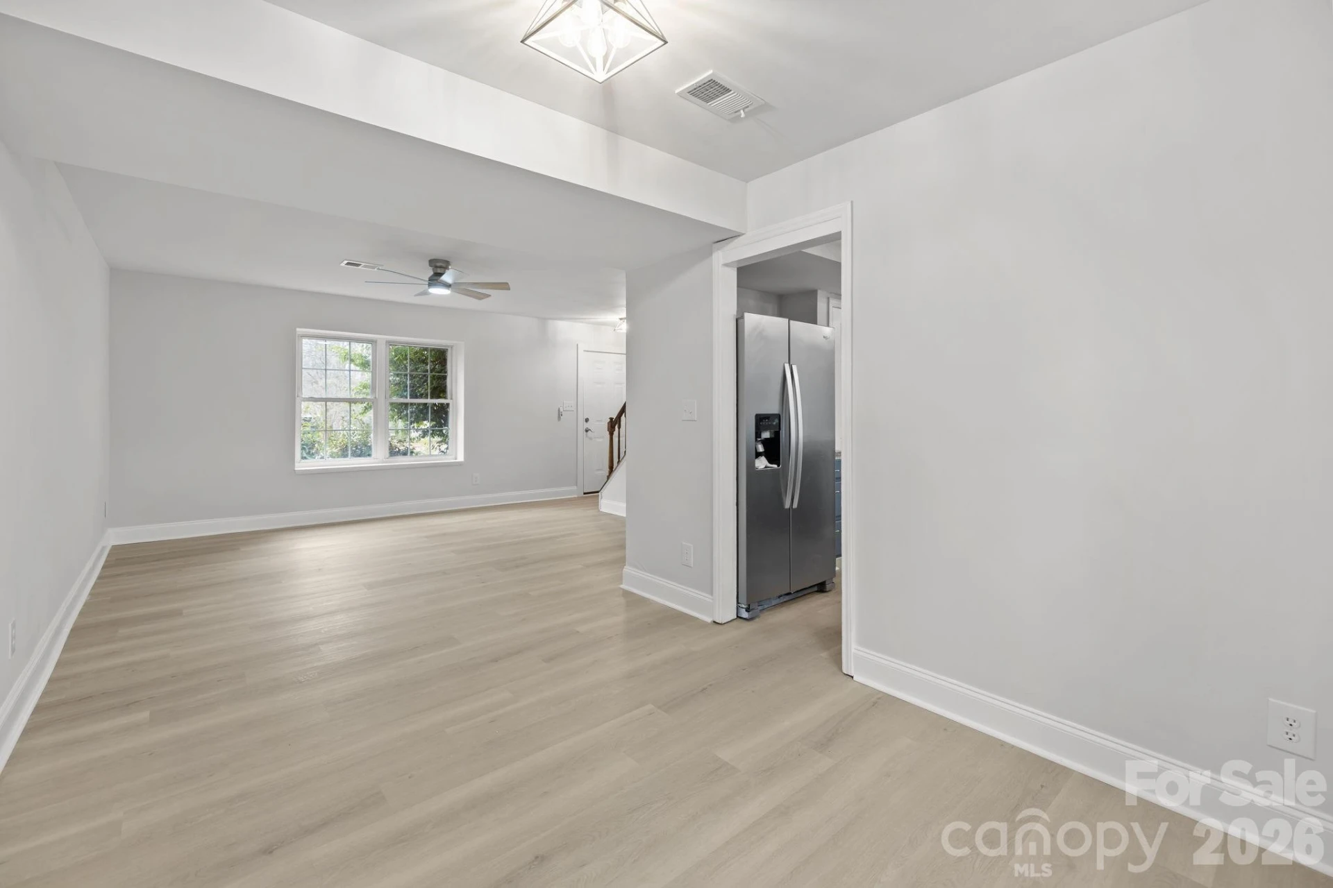 5716 Cassio Court - Photo 14