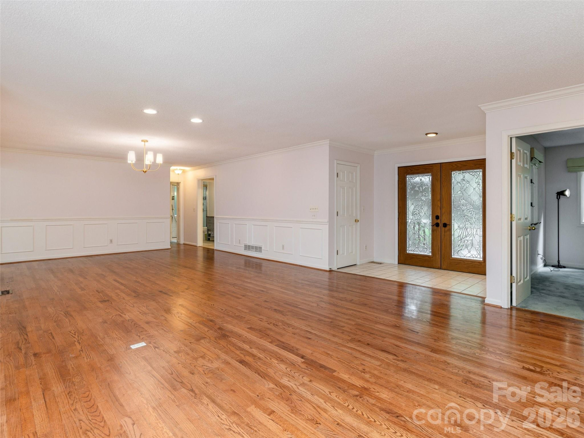 204 Greenleaf Drive - Photo 12