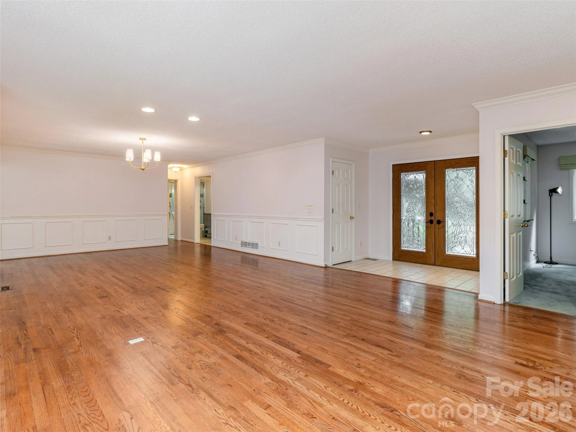 204 Greenleaf Drive - Photo 12