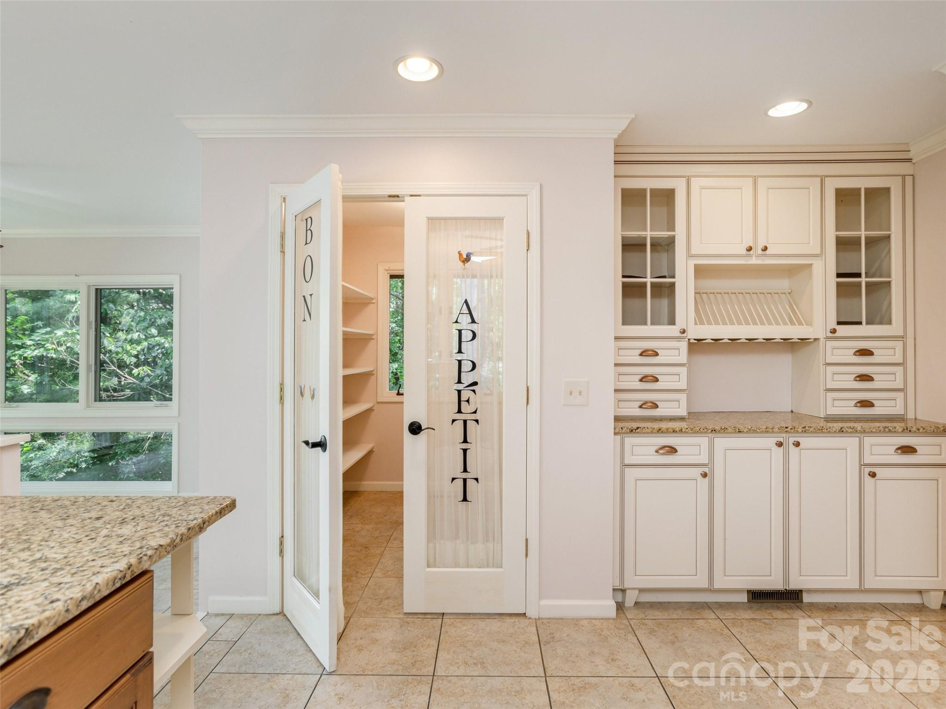 204 Greenleaf Drive - Photo 19