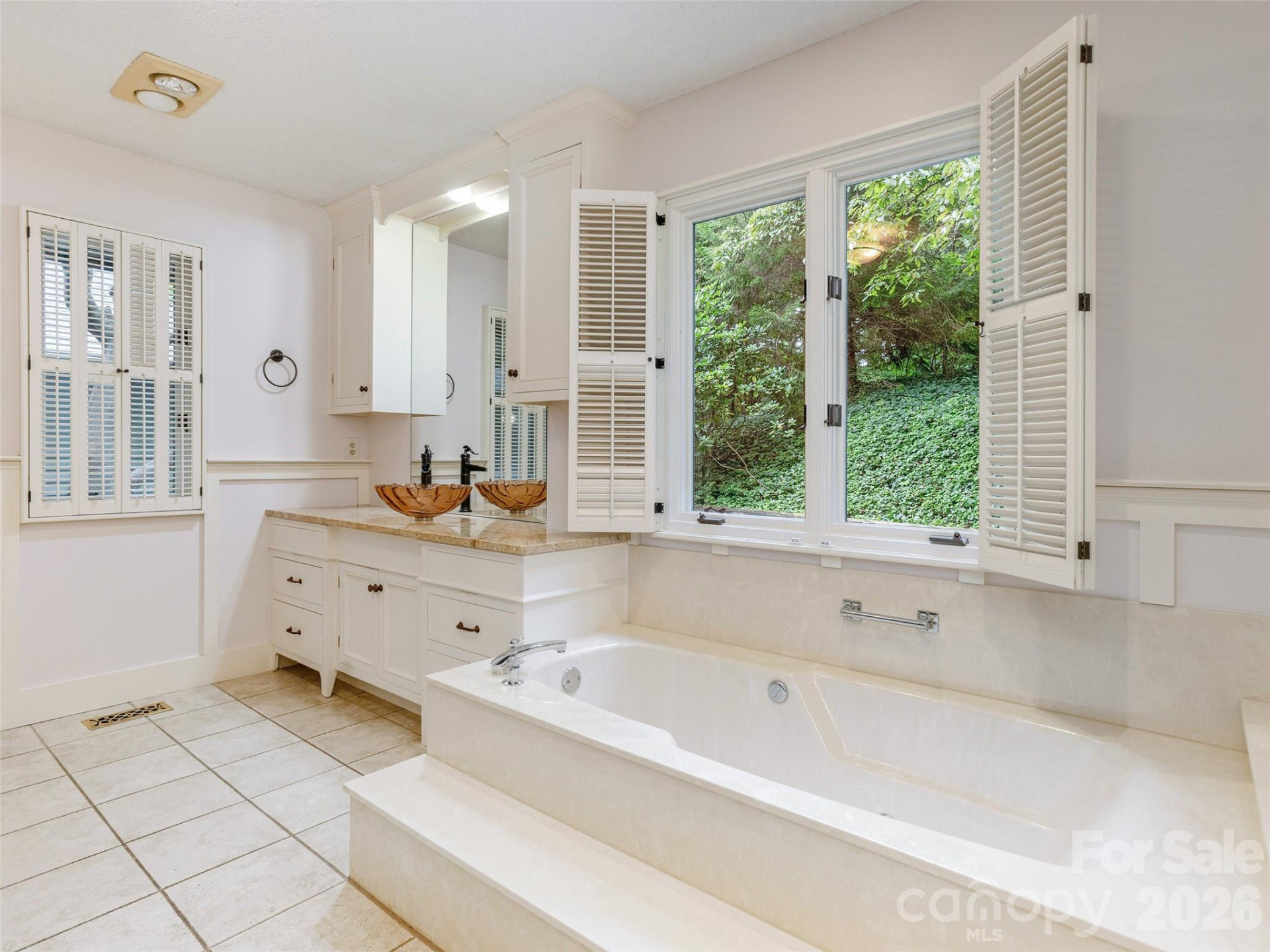 204 Greenleaf Drive - Photo 32