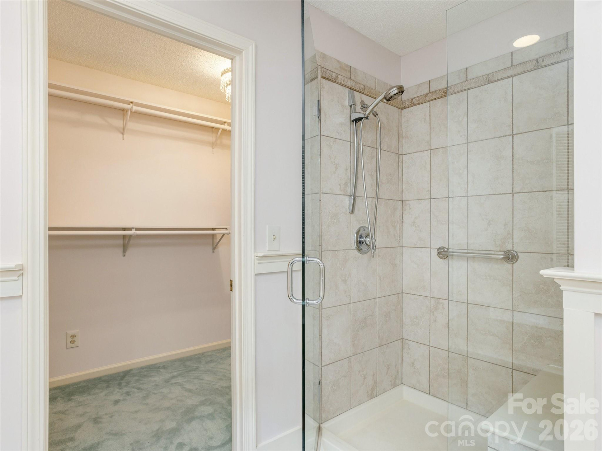204 Greenleaf Drive - Photo 33