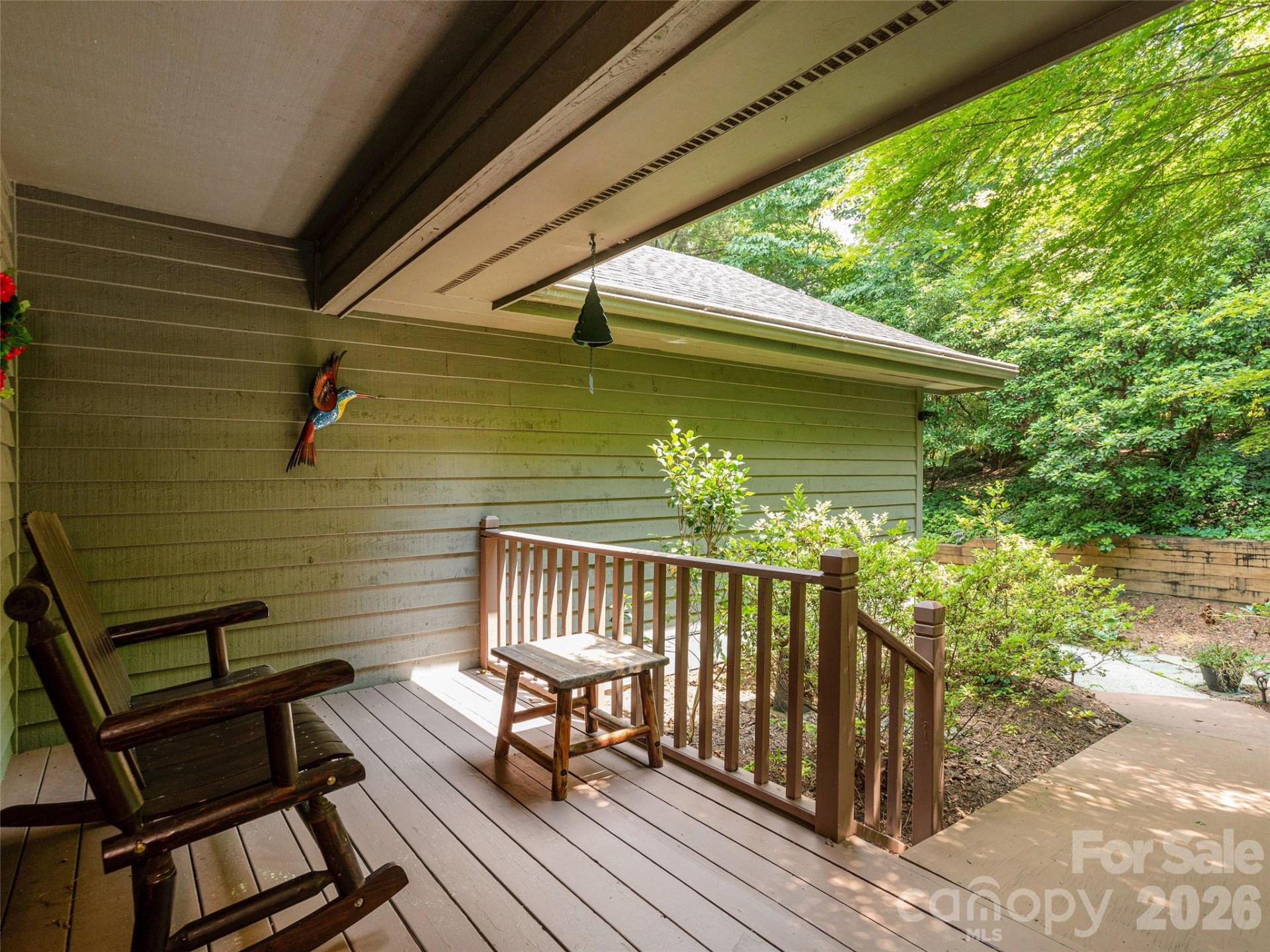 204 Greenleaf Drive - Photo 8