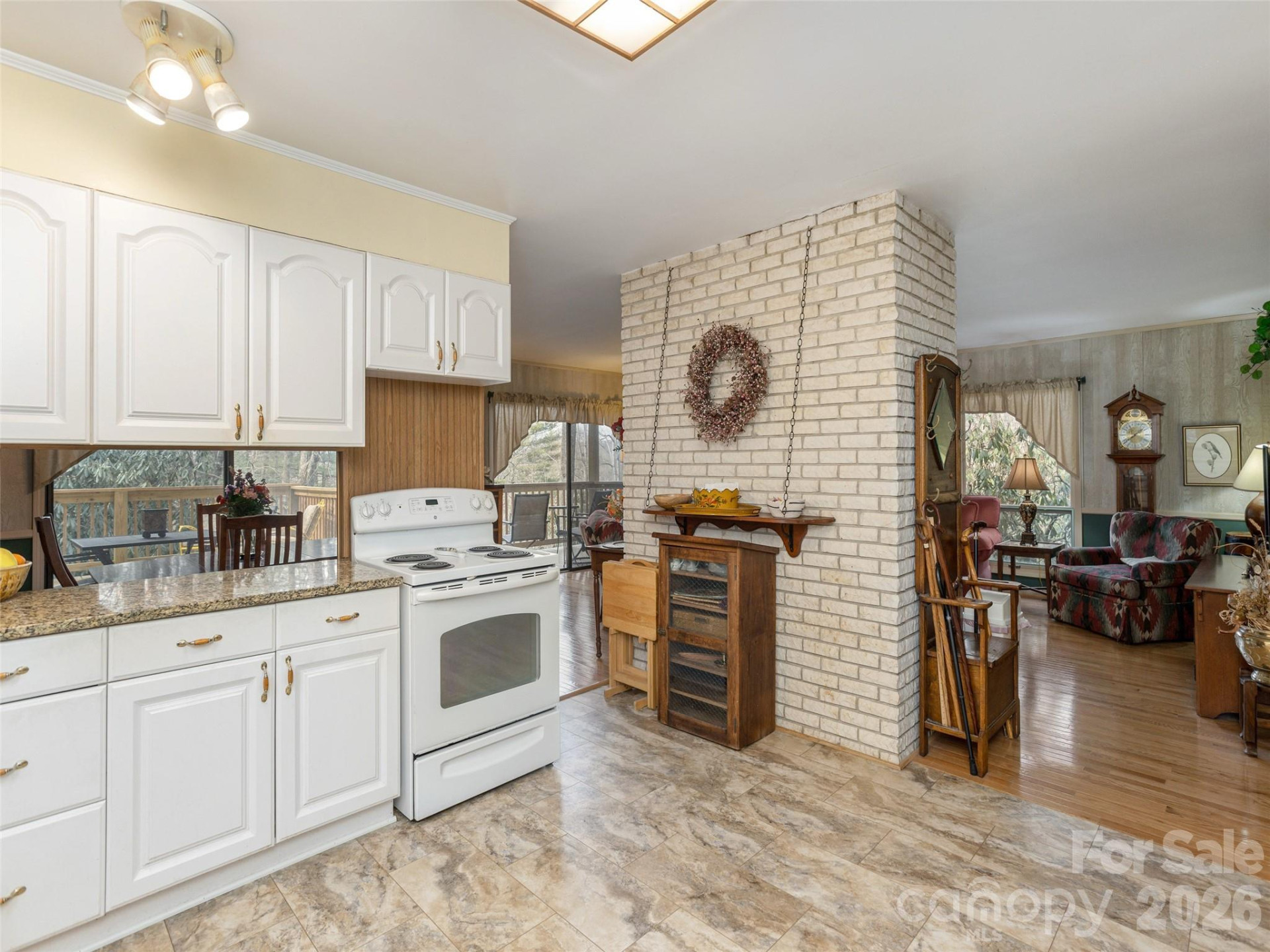 227 Sky Lake Drive - Photo 14