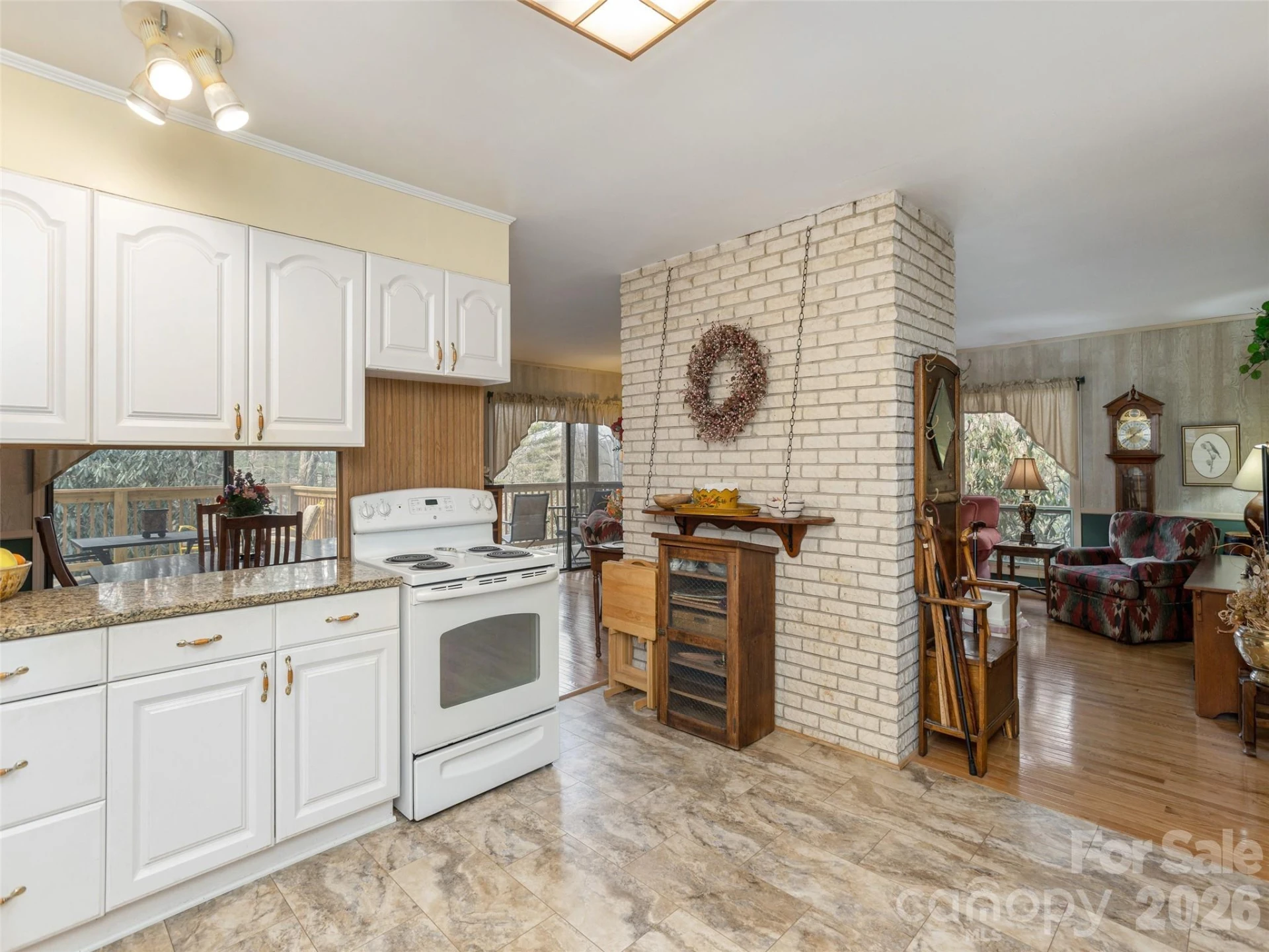 227 Sky Lake Drive - Photo 14