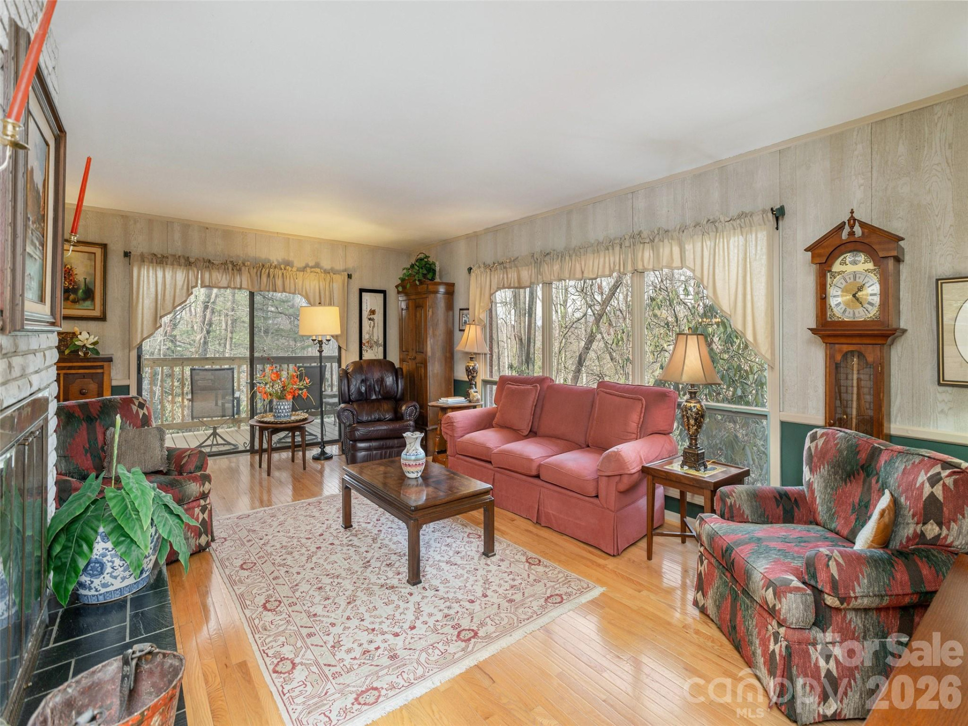 227 Sky Lake Drive - Photo 5