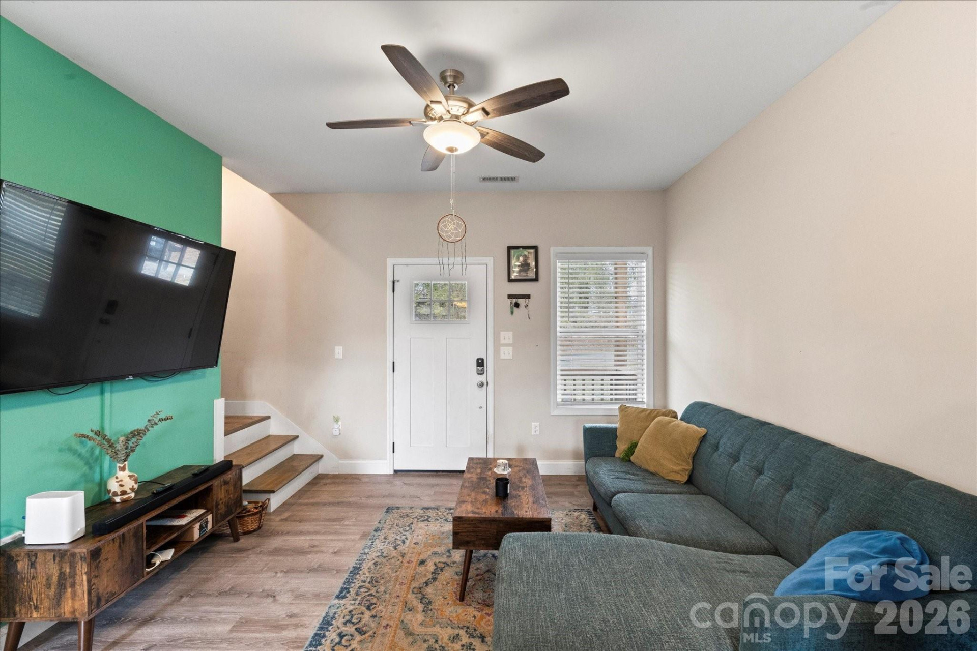 239 Northside Street - Photo 2