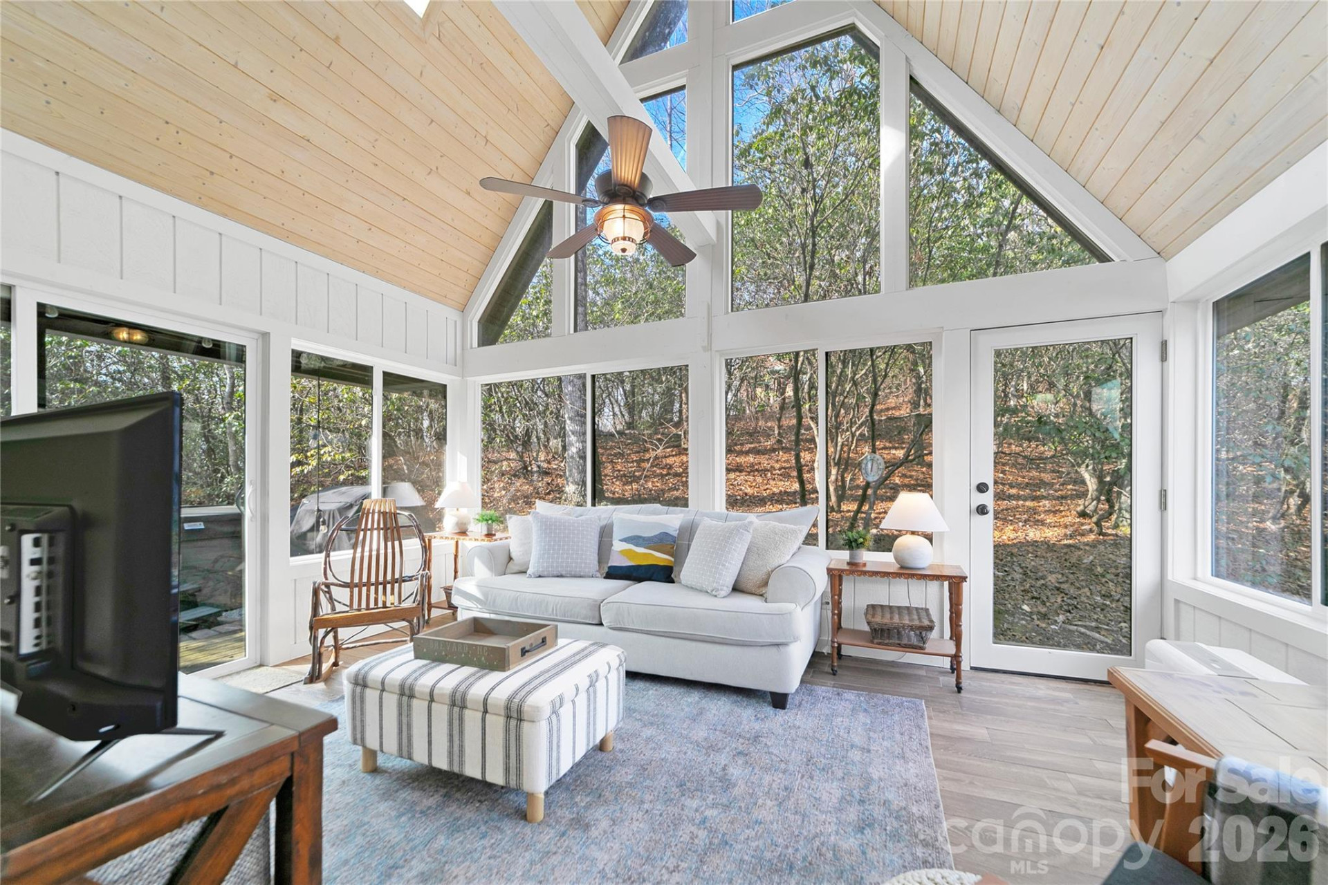 207 Unvquolad Court #L87/U29 - Photo 26