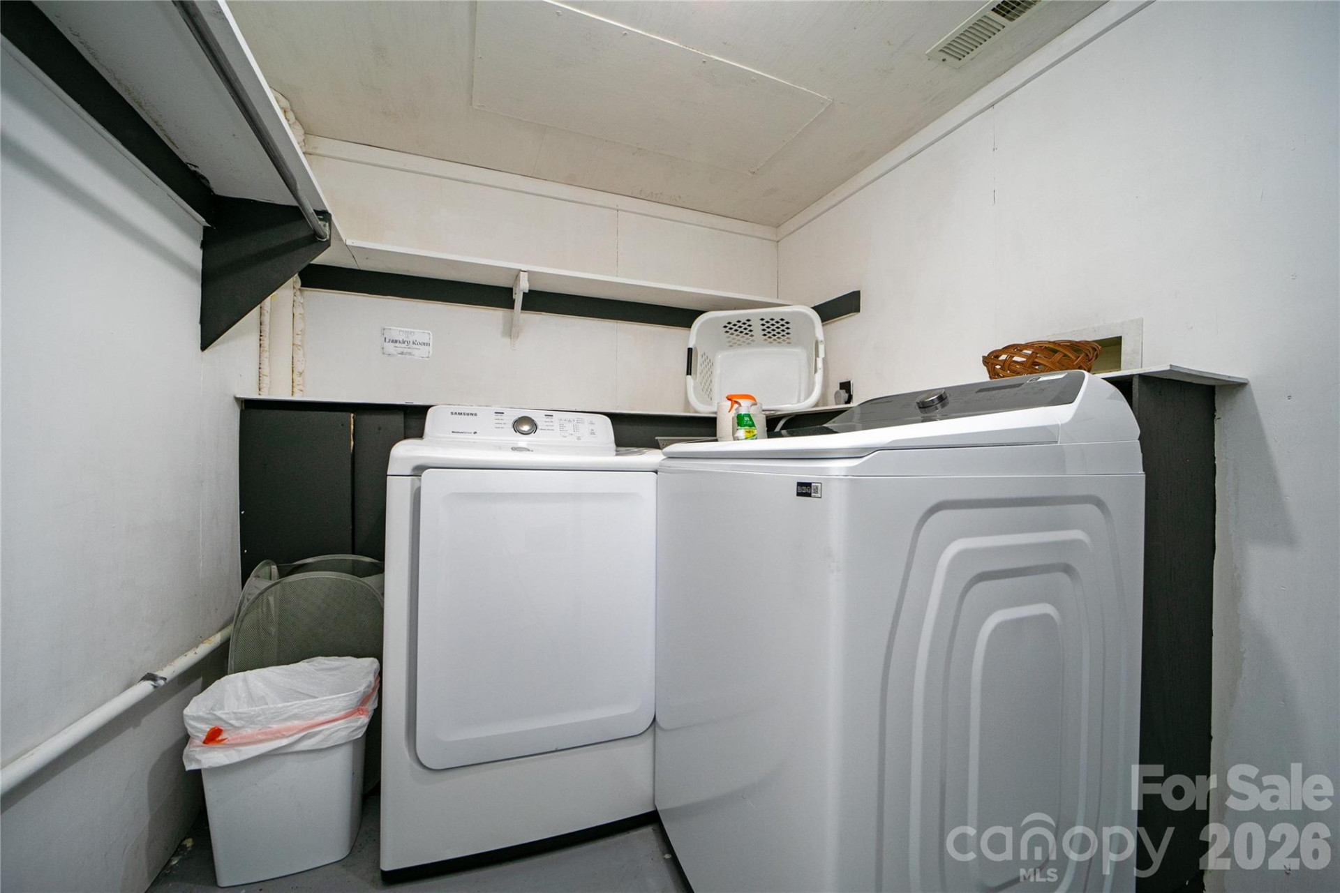 207 Unvquolad Court #L87/U29 - Photo 34