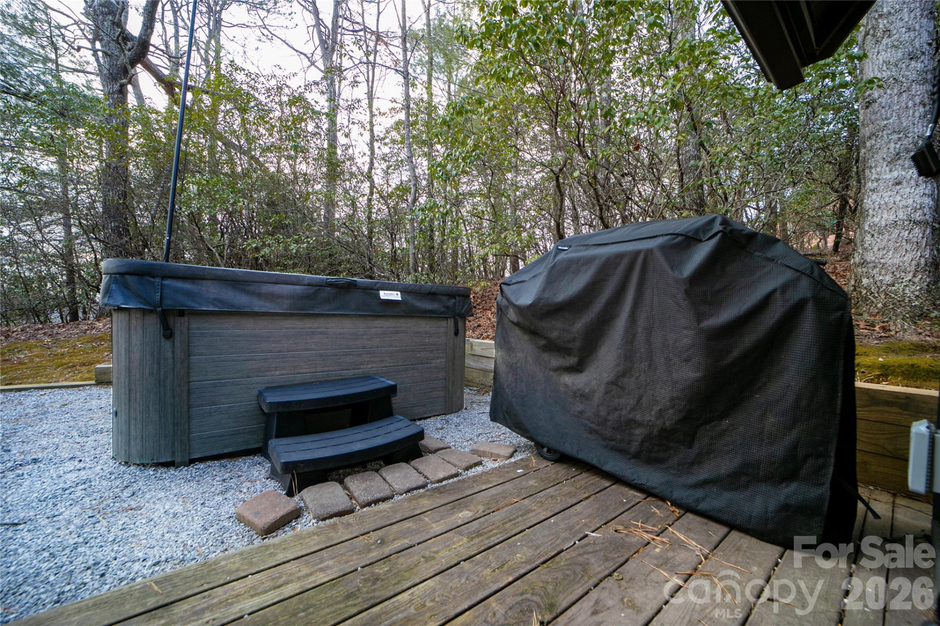 207 Unvquolad Court #L87/U29 - Photo 36