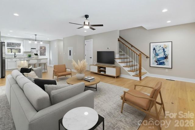 332 Bowditch Street, Burnsville, NC, 28714