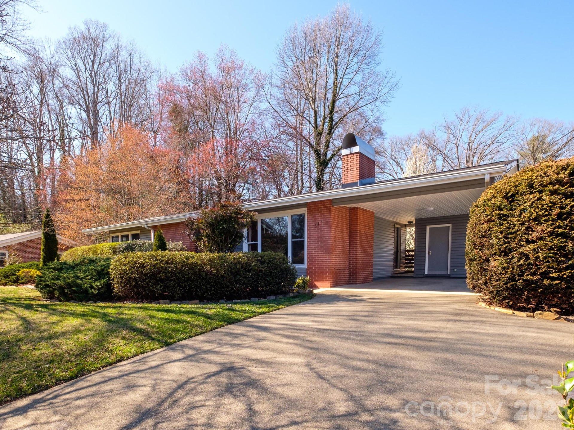 317 Allison Road - Photo 2