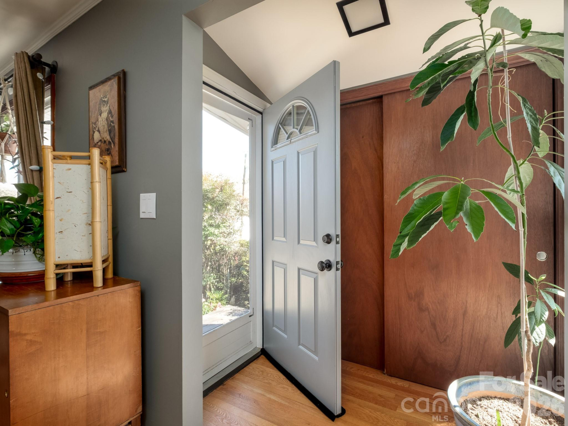 317 Allison Road - Photo 4