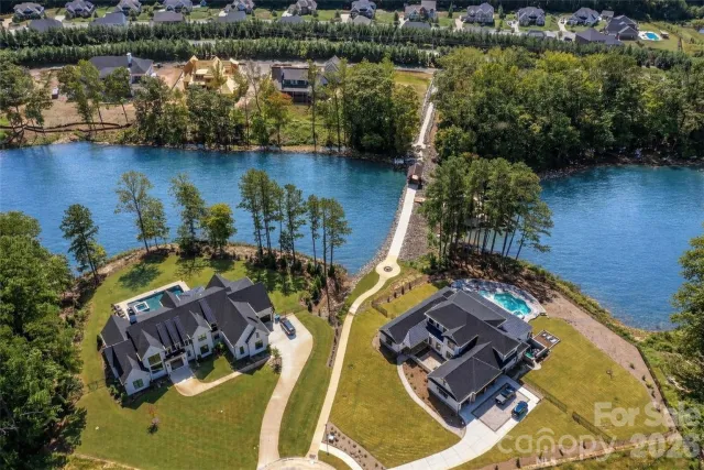 111 River Birch Lane