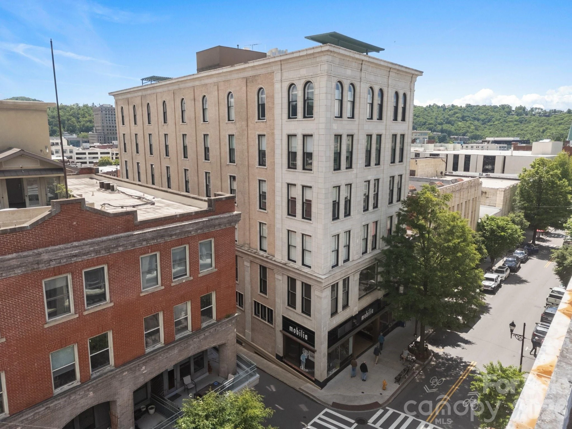 84 Walnut Street #405 - Photo 2