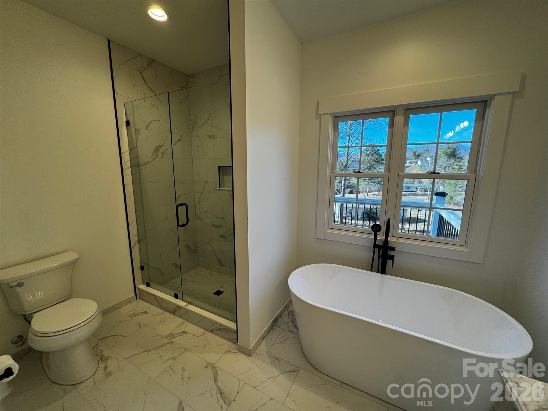 426 Shadow Wood Drive - Photo 10