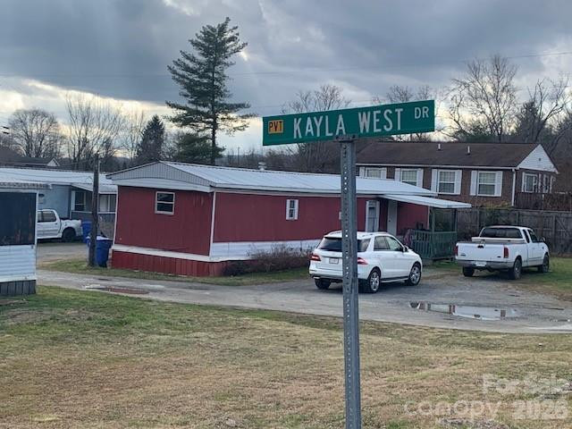 27 KAYLA WEST Drive - Photo 2