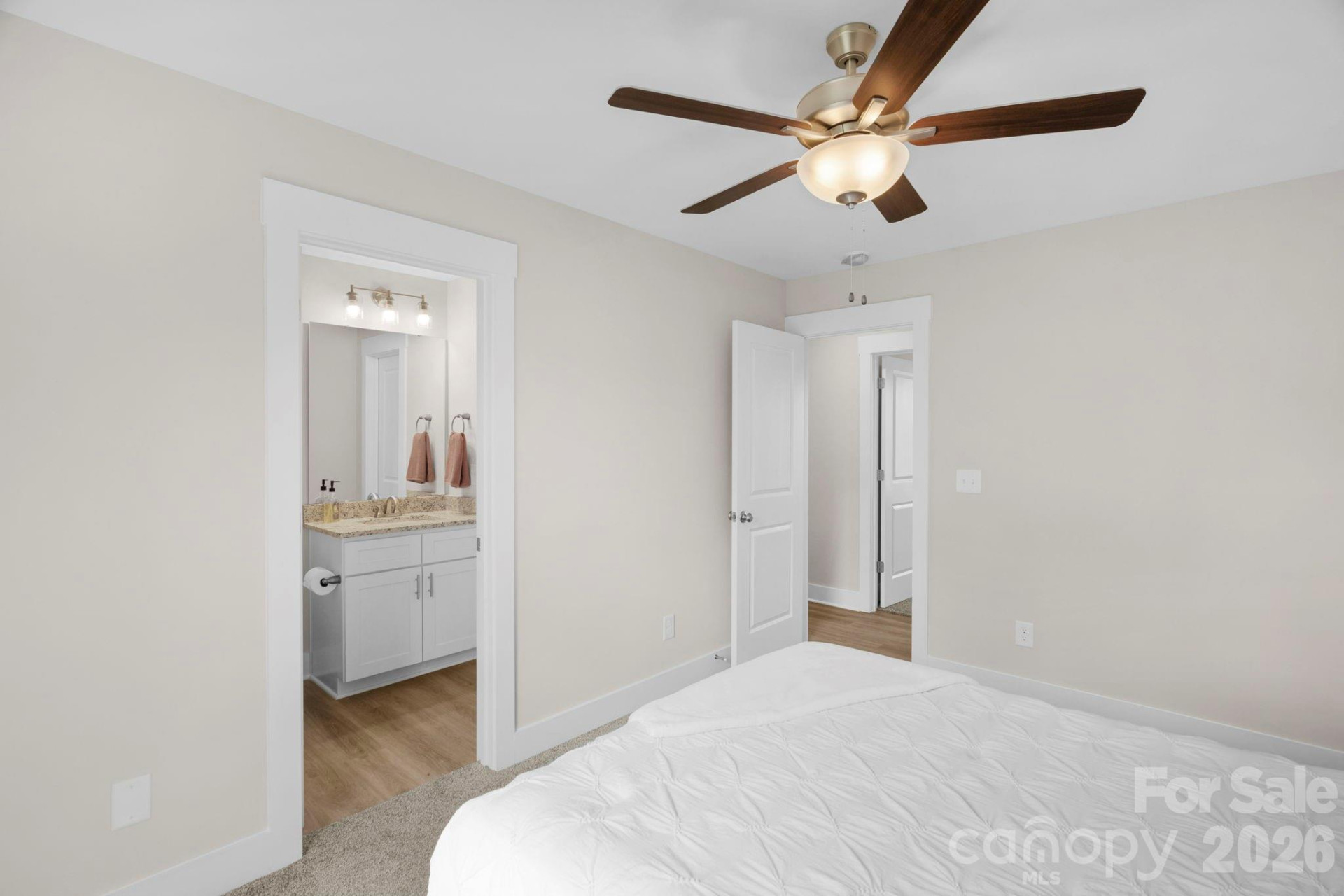 240 Parkland Drive - Photo 29