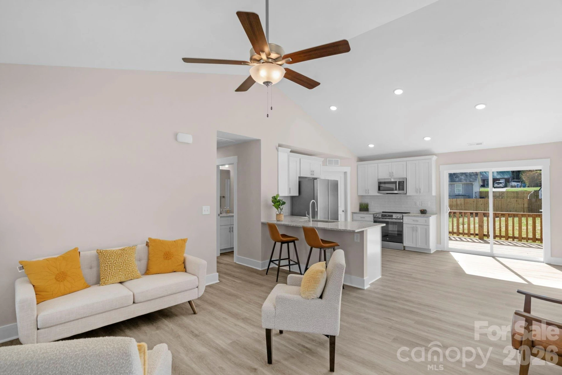 240 Parkland Drive - Photo 11