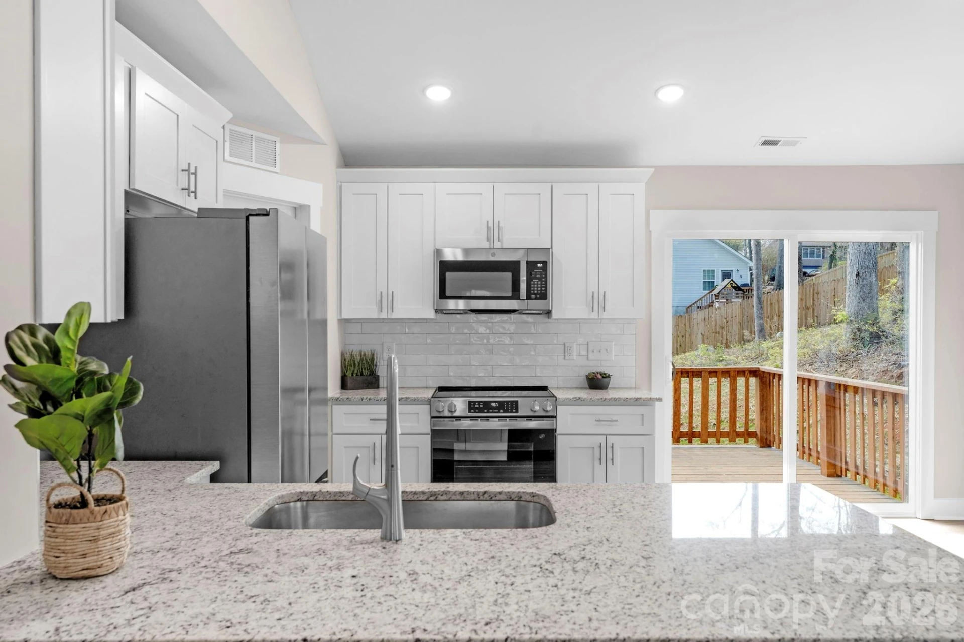240 Parkland Drive - Photo 15