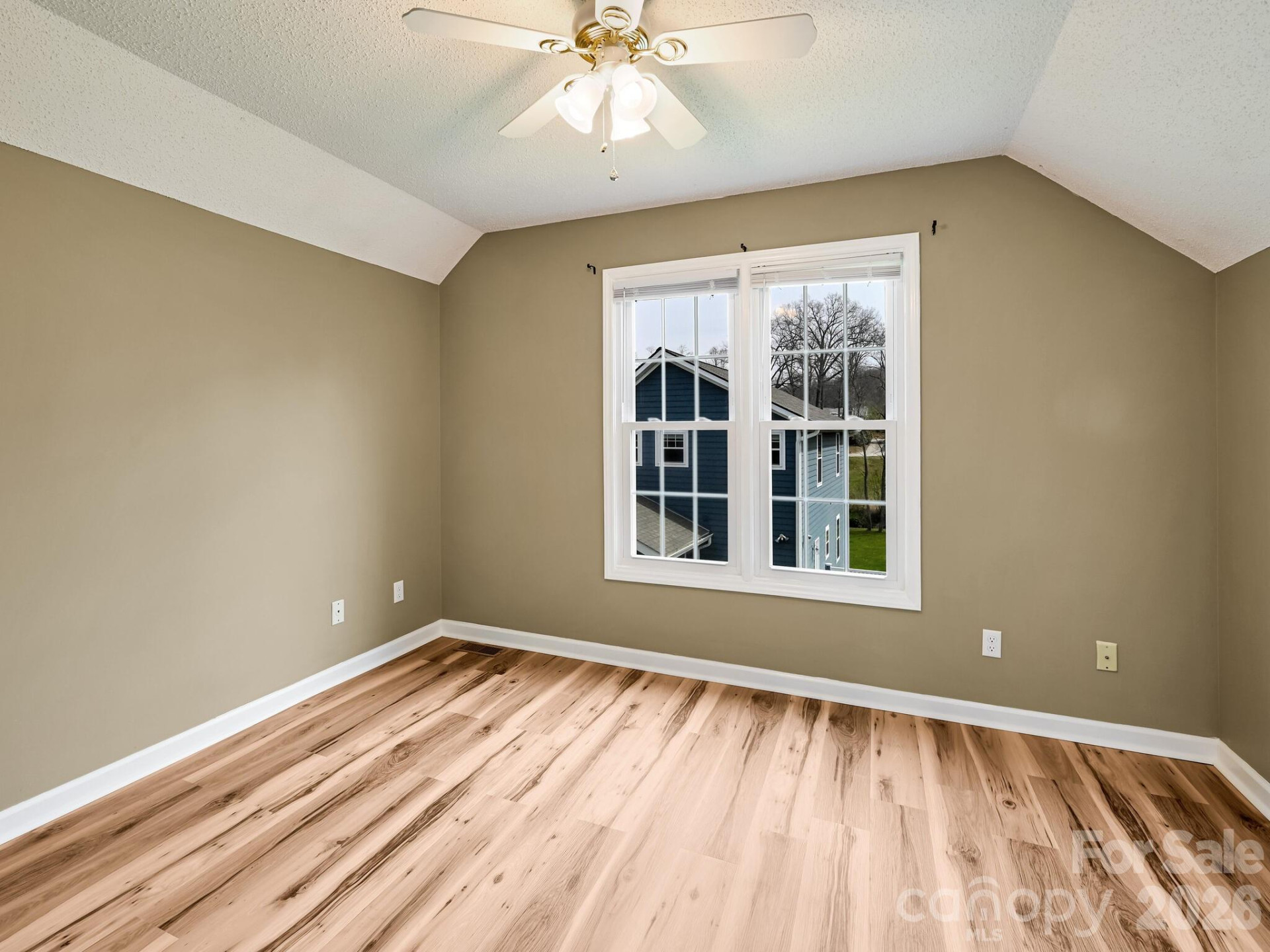 6 Warbler Drive - Photo 40