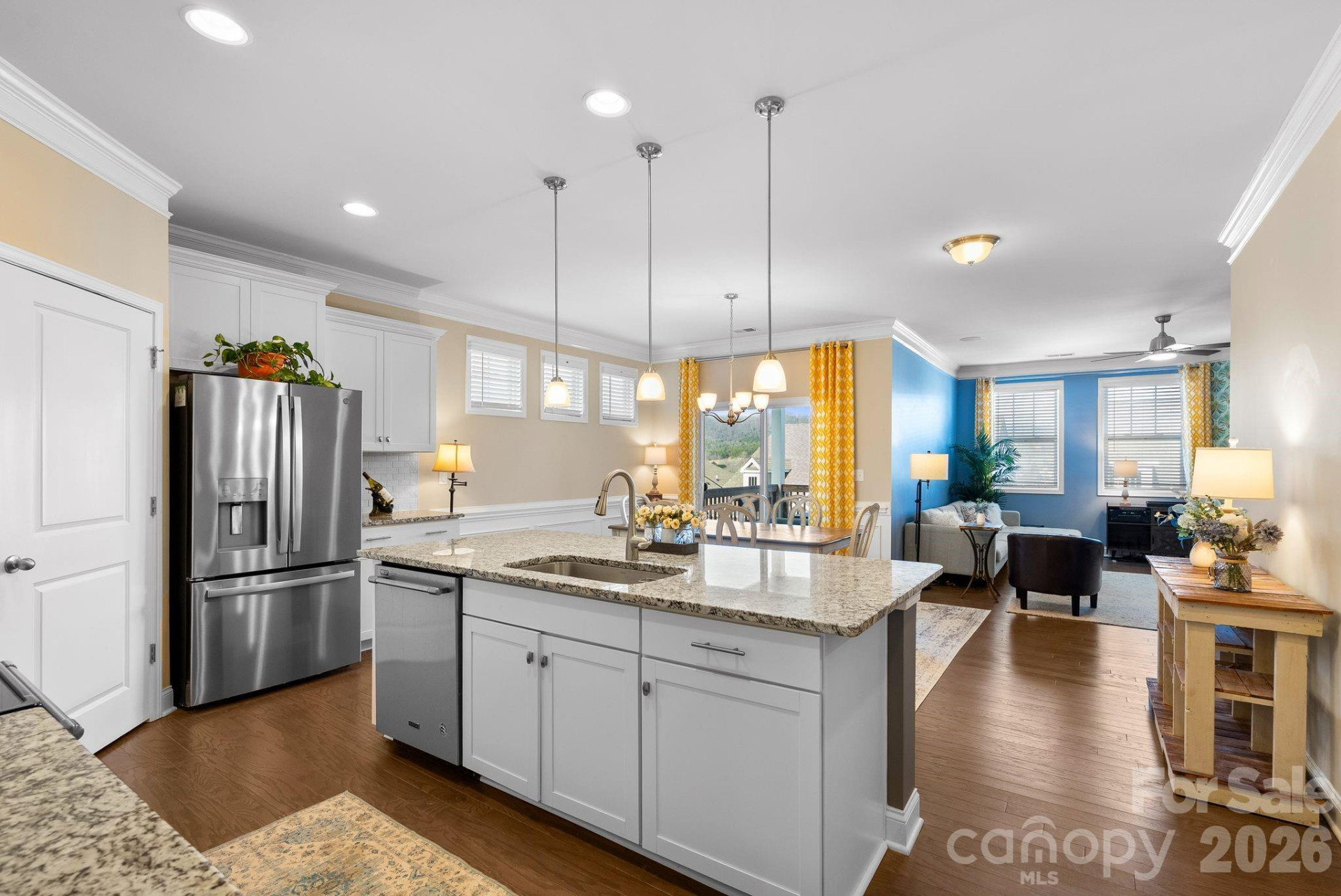 16 Regent Heights Road - Photo 2