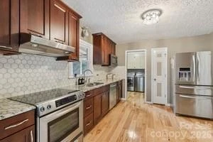 113 Forest Avenue - Photo 25