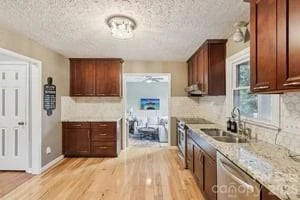 113 Forest Avenue - Photo 10