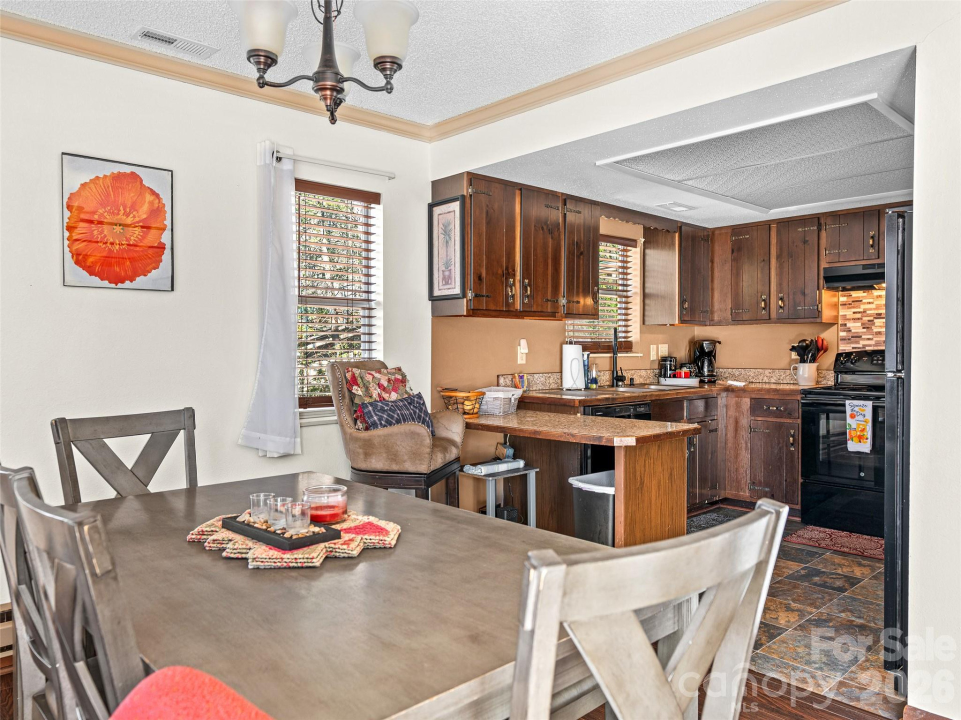 174 Pleasant Ridge - Photo 4