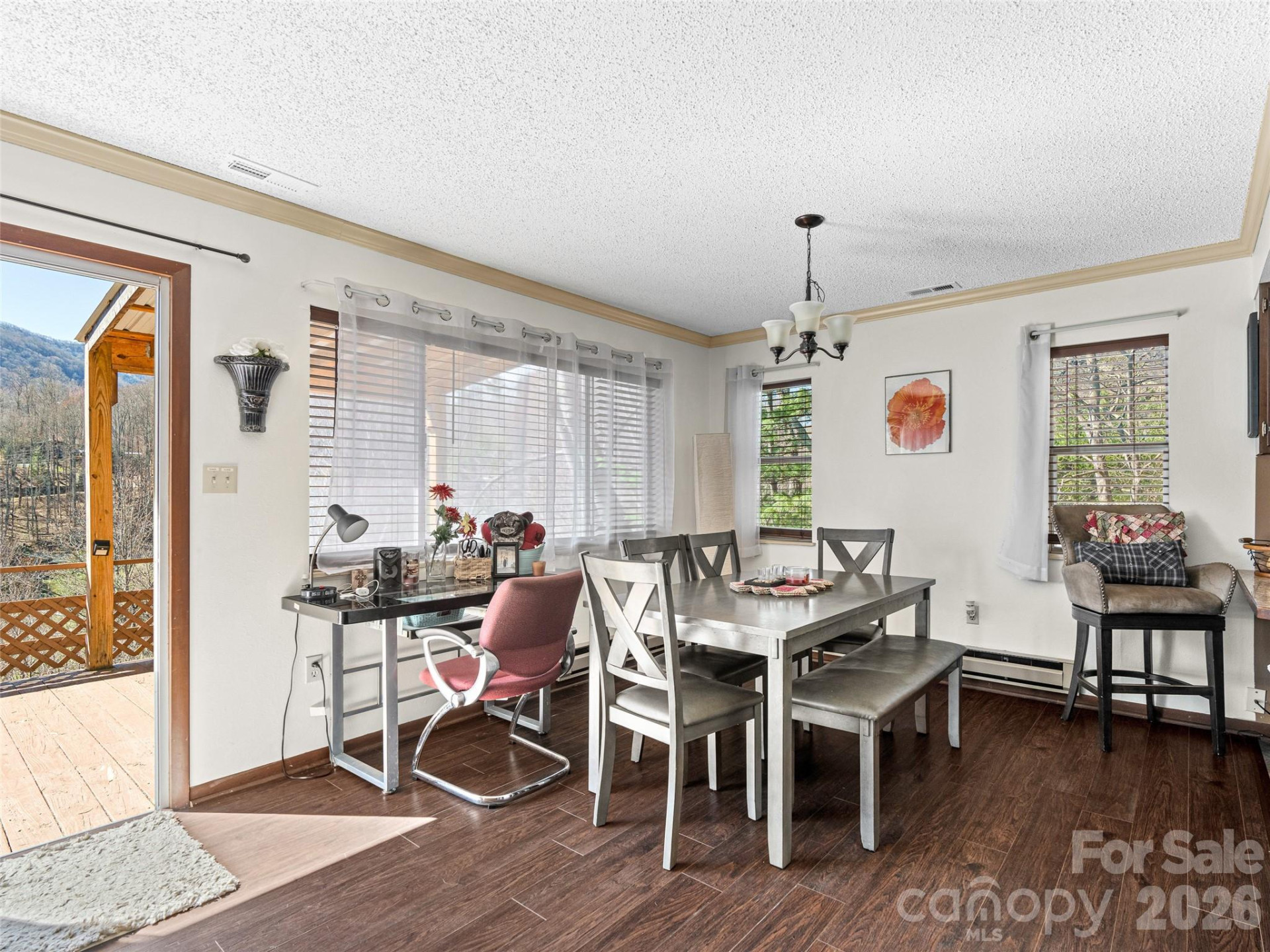 174 Pleasant Ridge - Photo 7