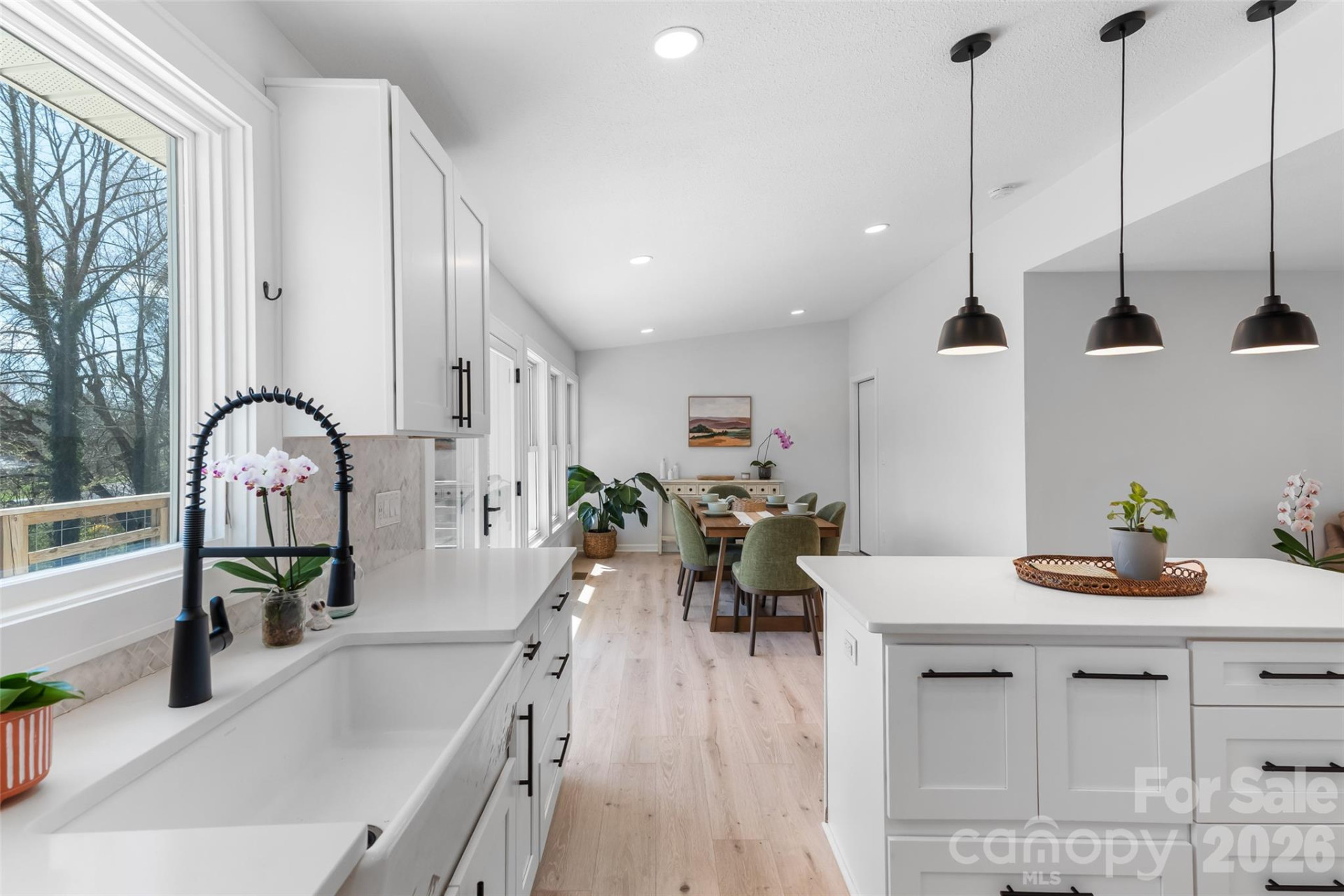 338 Hawthorne Drive - Photo 11