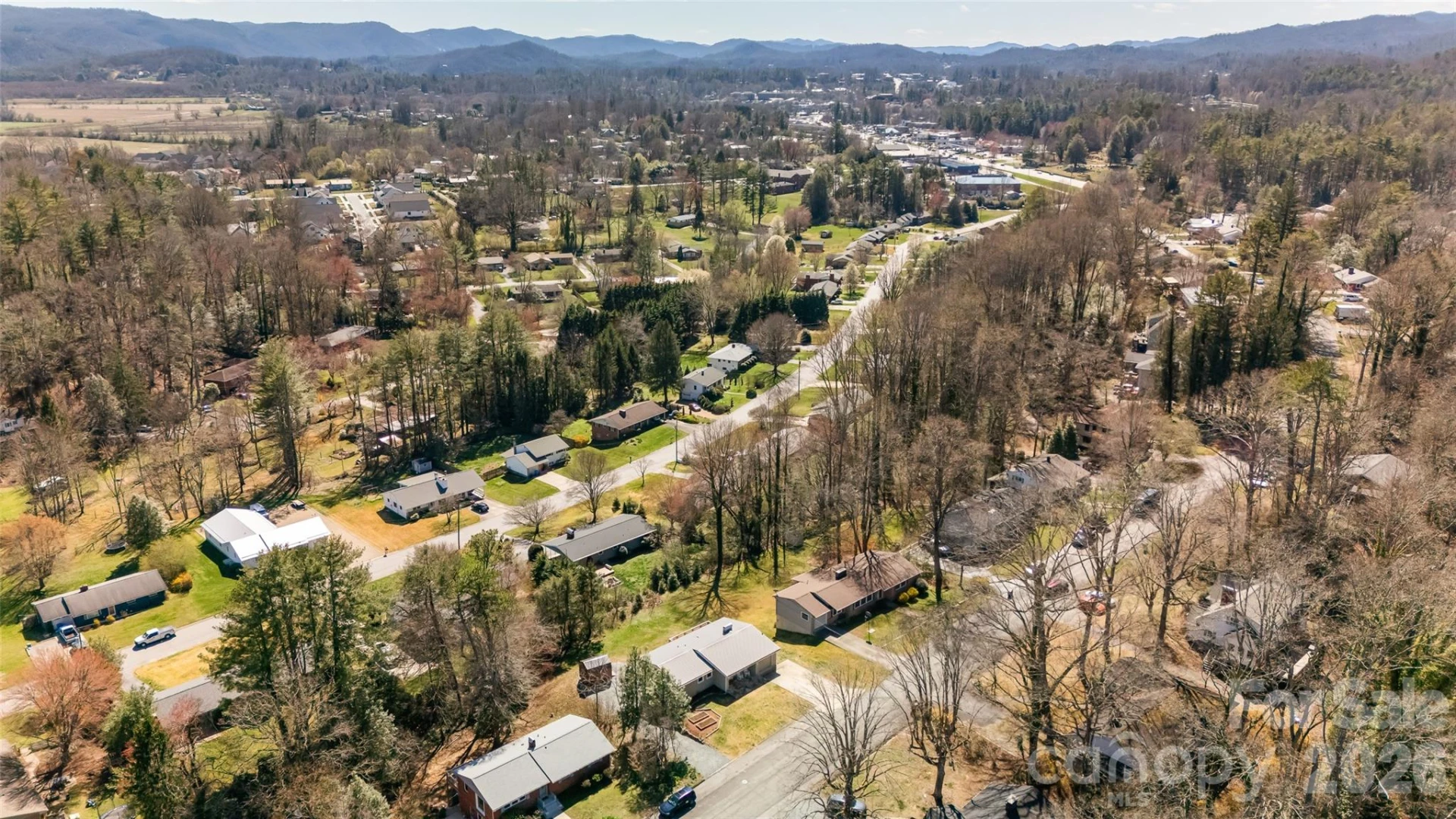 338 Hawthorne Drive - Photo 38