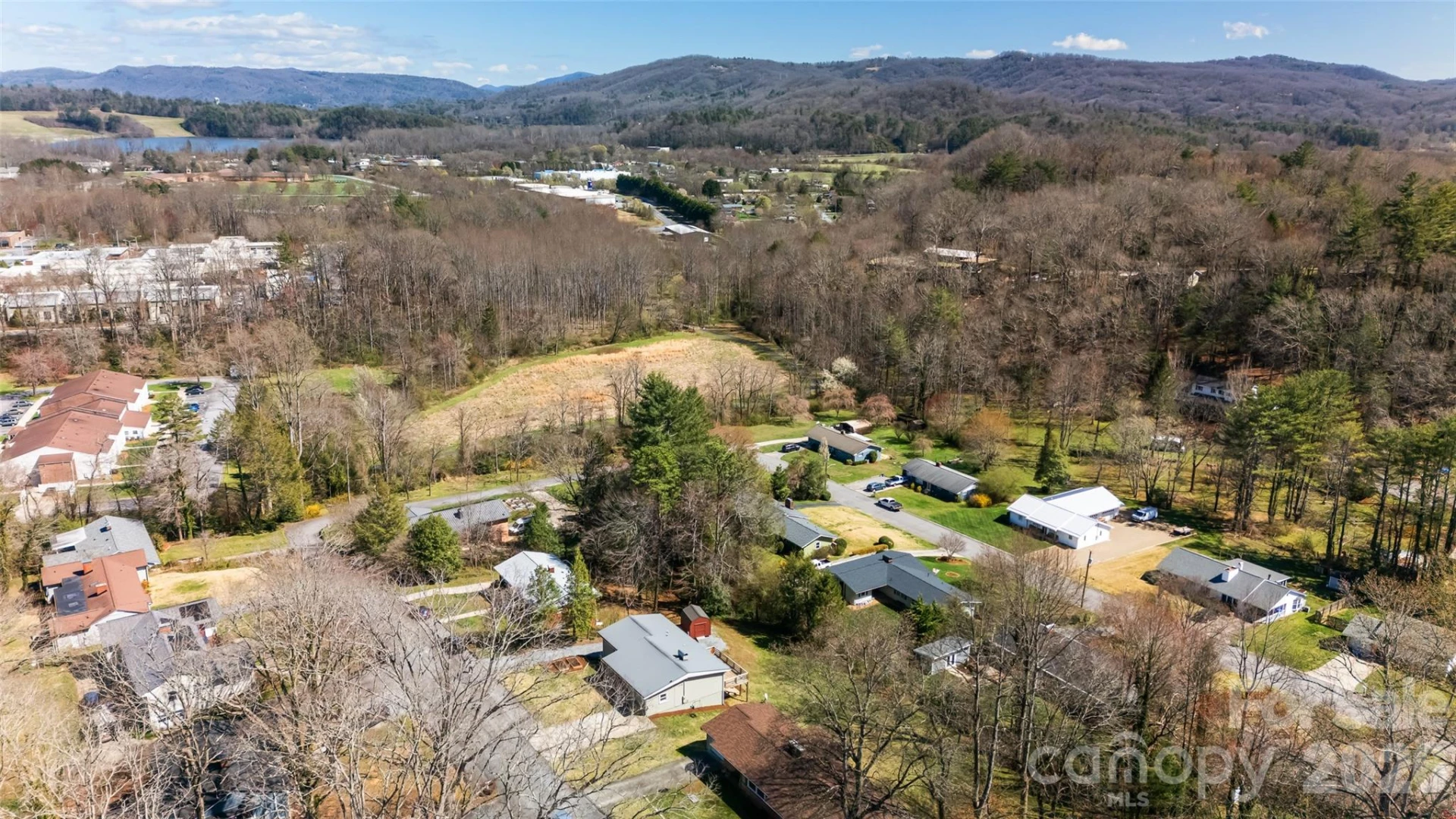 338 Hawthorne Drive - Photo 39