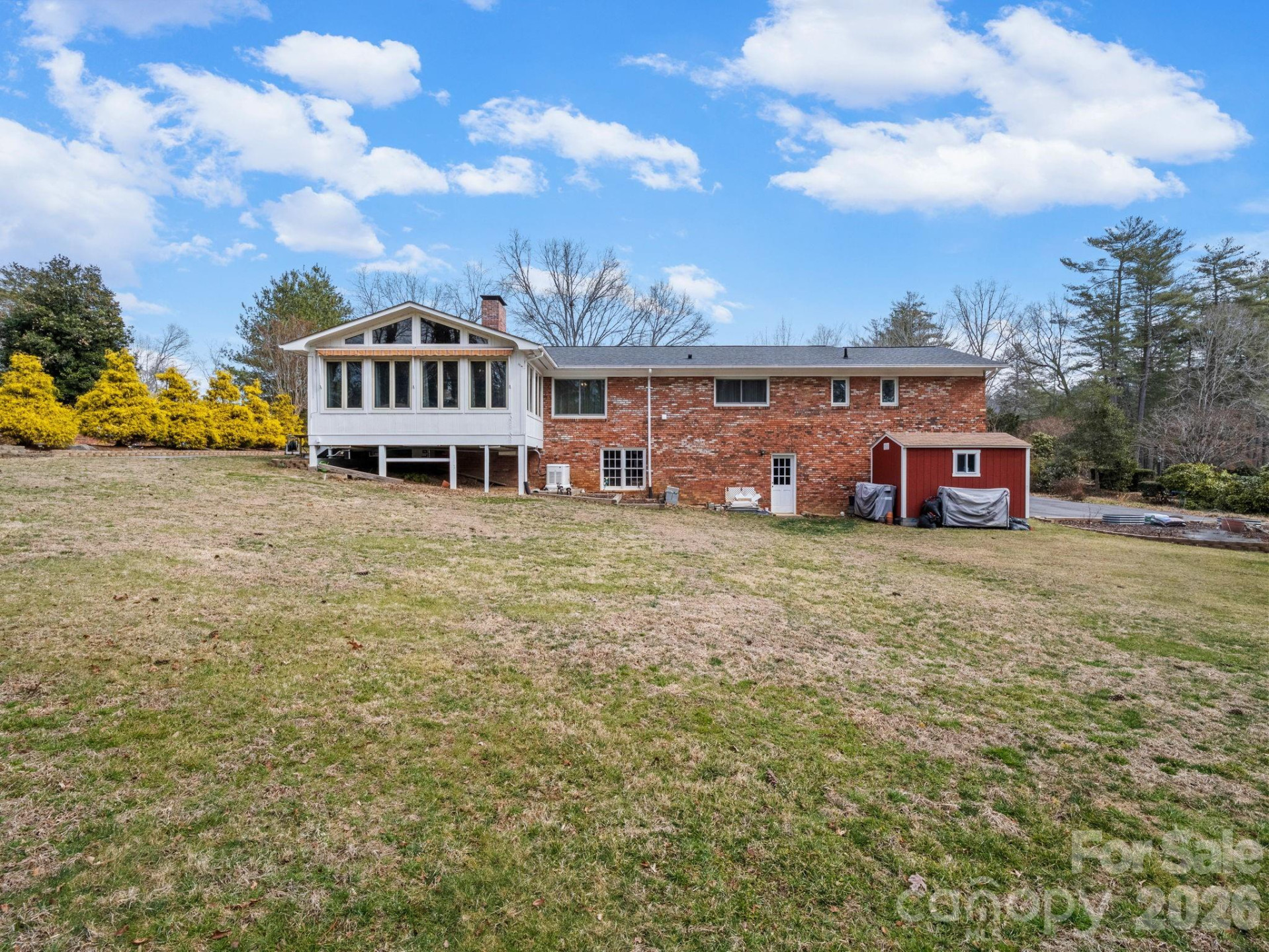 111 Hudson Drive - Photo 8