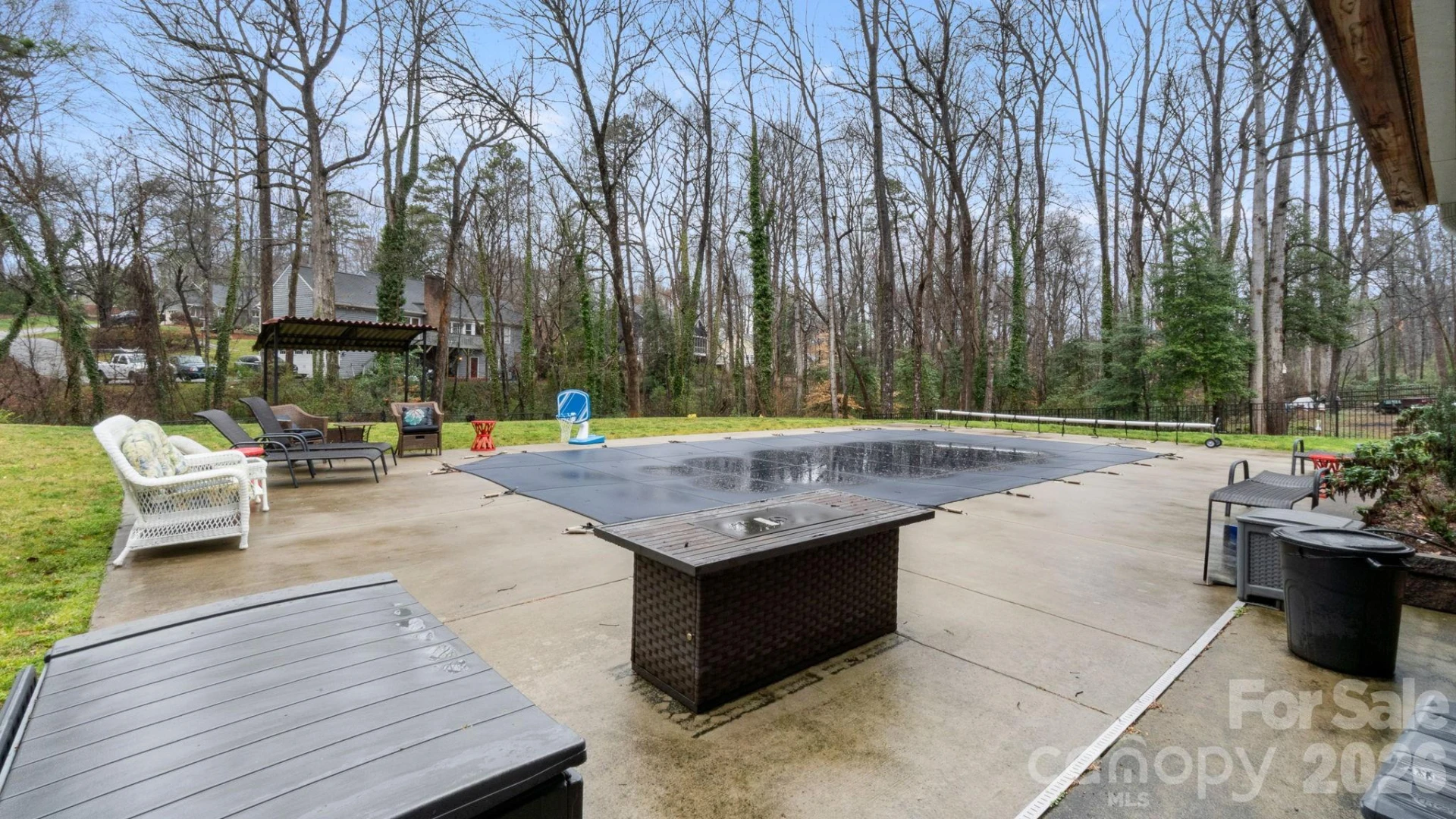 2853 Wimbledon Drive - Photo 39