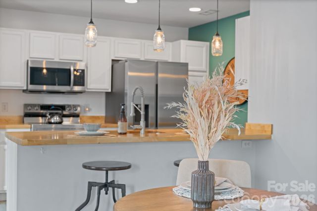 40 Foxden Drive, Fletcher, NC, 28732