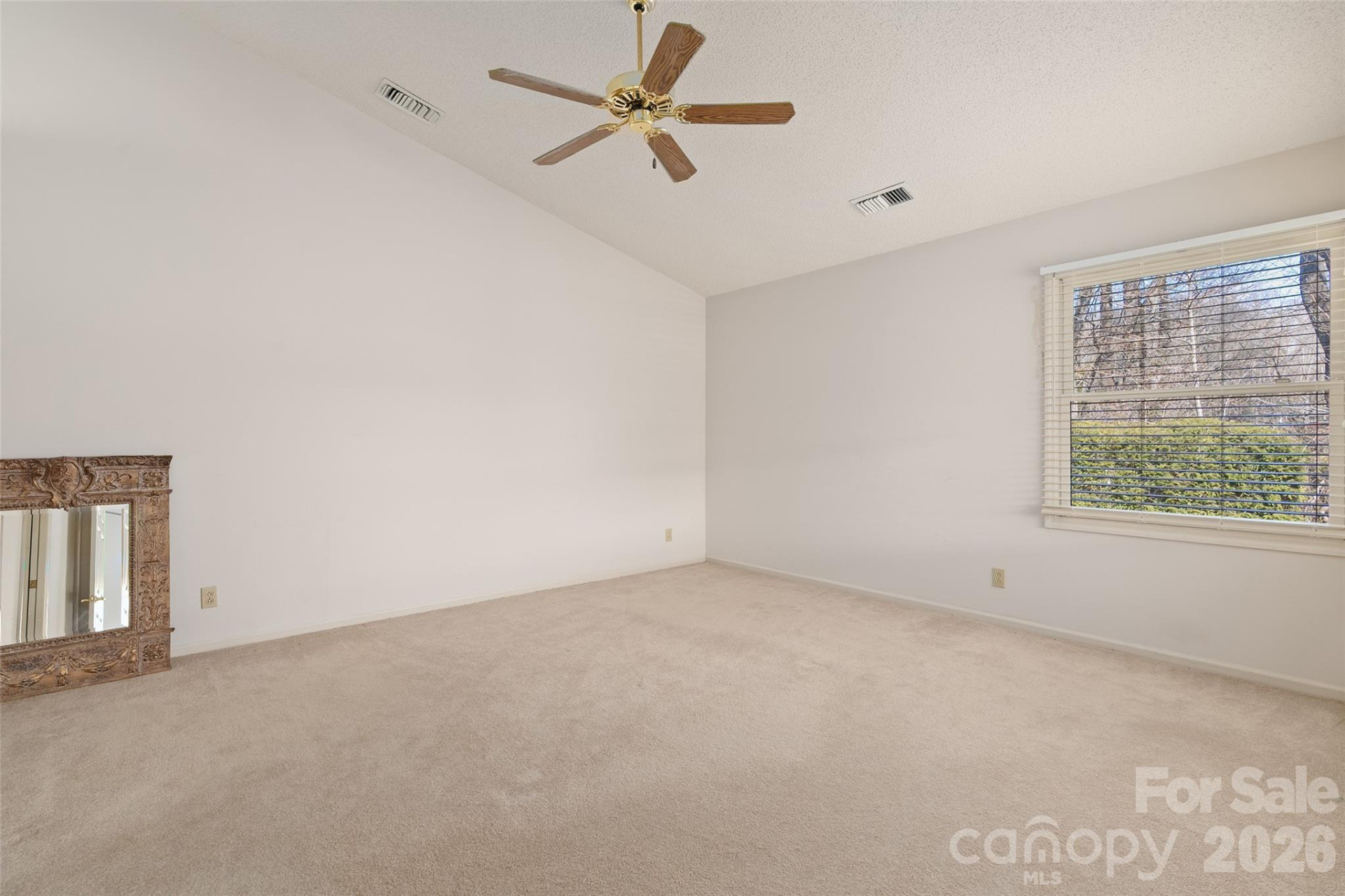 100 Meadowind Court - Photo 14