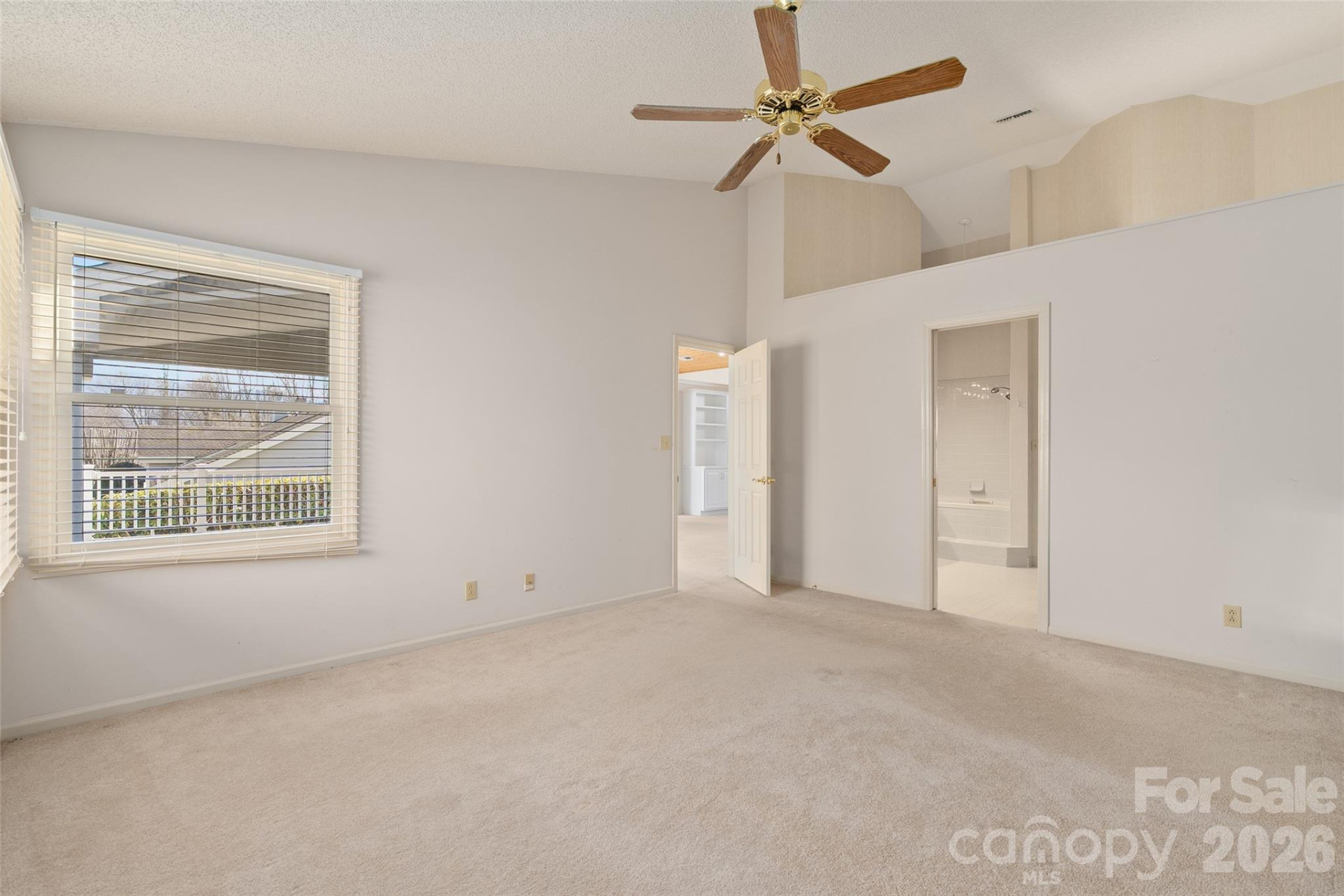 100 Meadowind Court - Photo 15