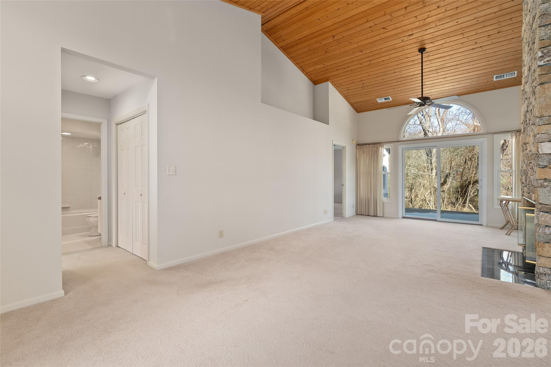 100 Meadowind Court - Photo 24