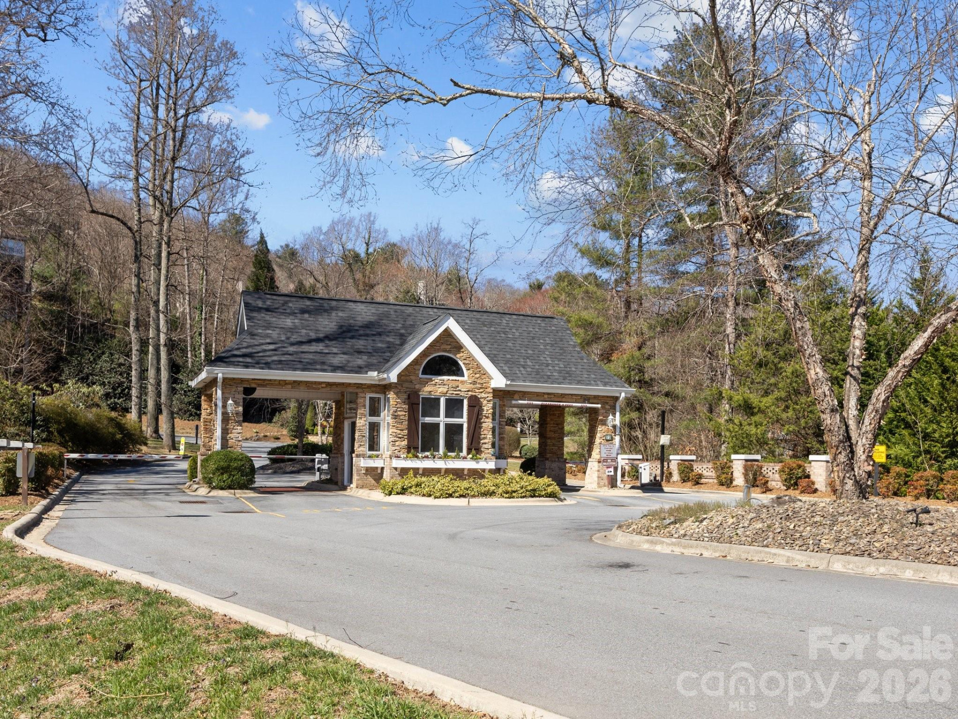 5 Governors Drive - Photo 35