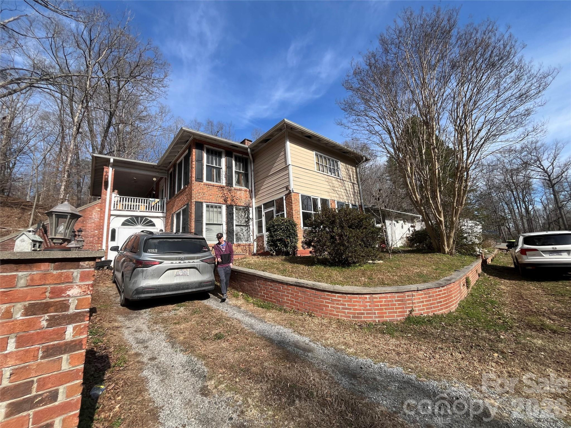 31 Walker Road