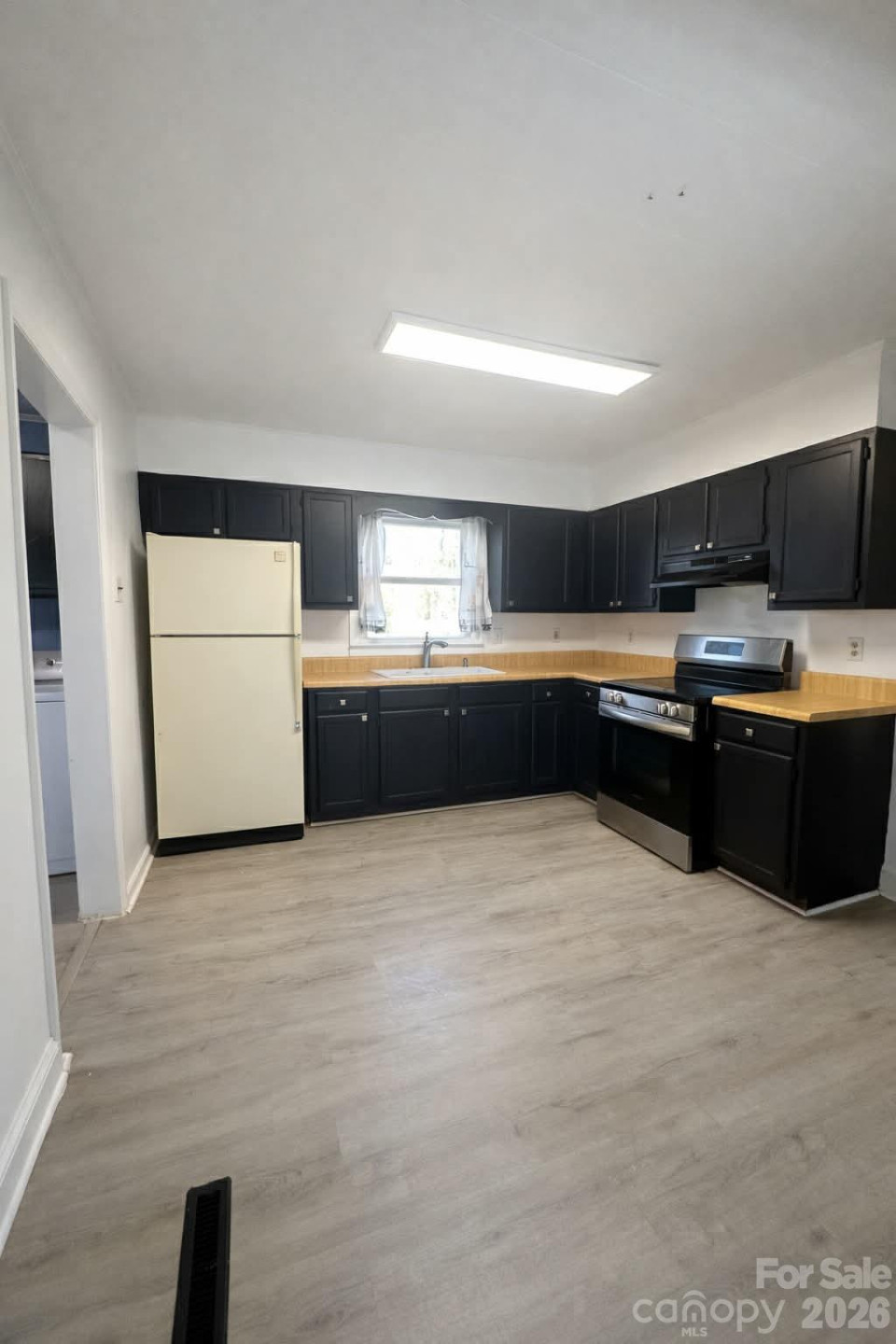 295 Moore Drive - Photo 9