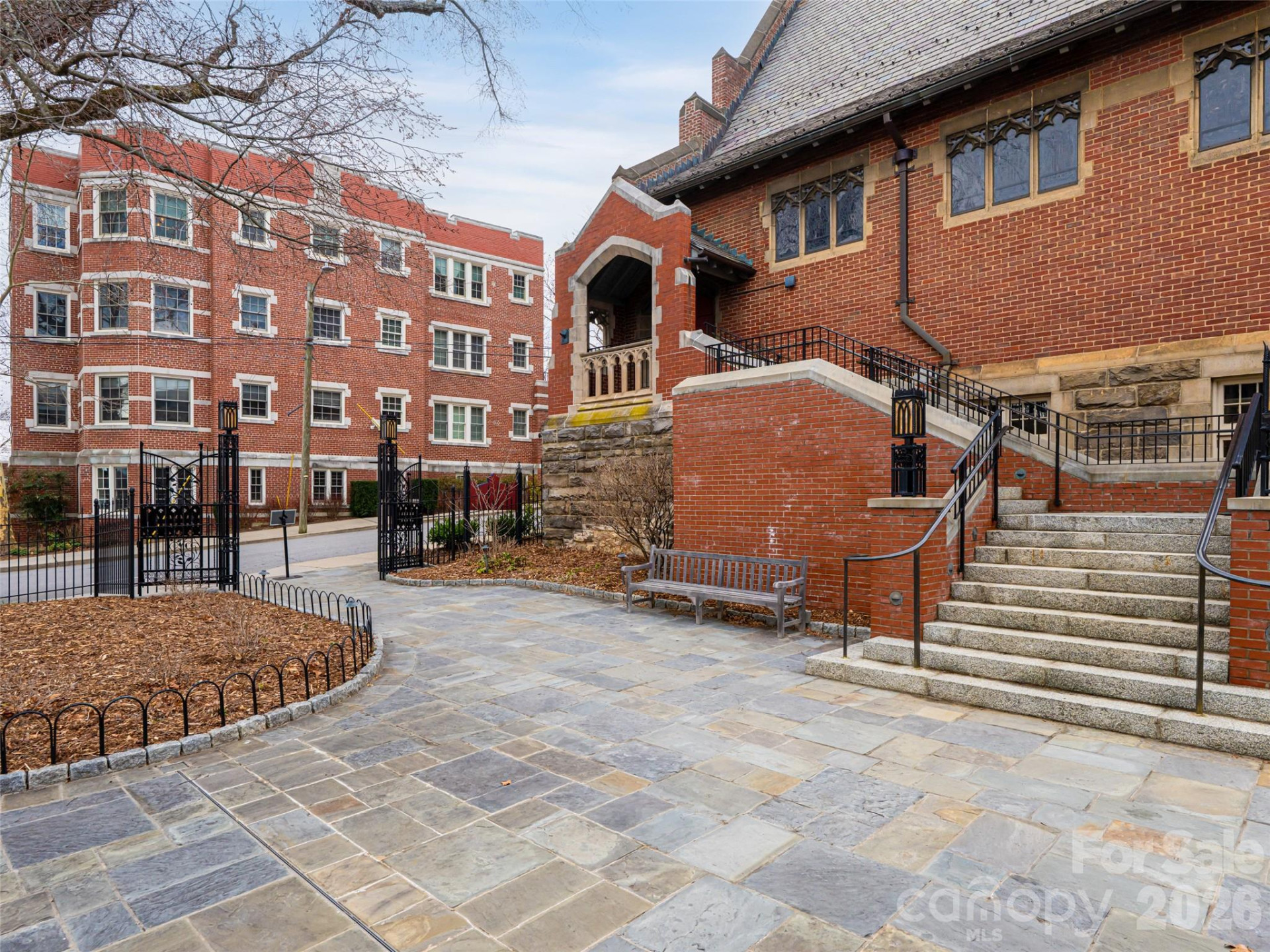 61 Church Street #103 - Photo 2