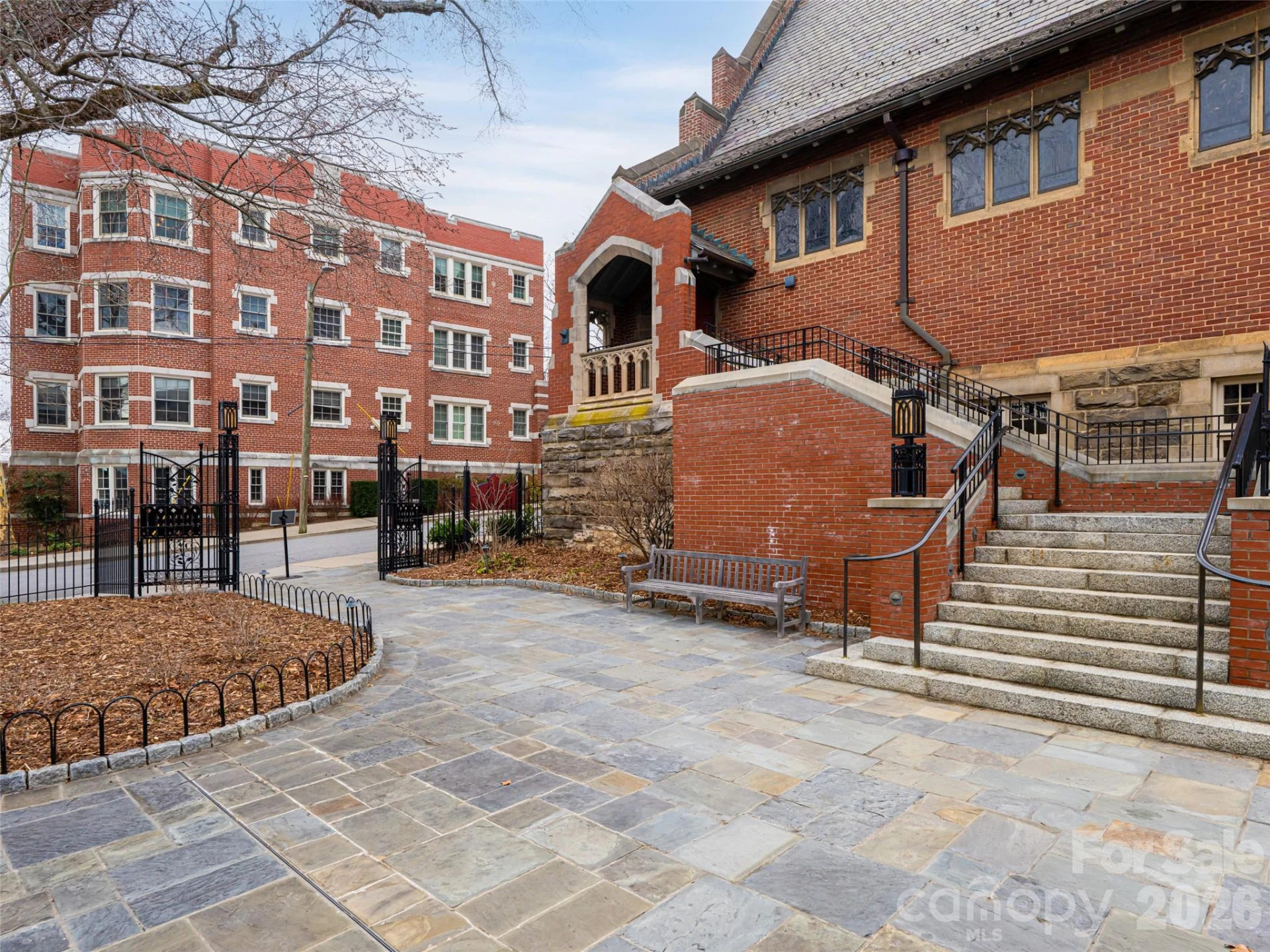 61 Church Street #103 - Photo 2