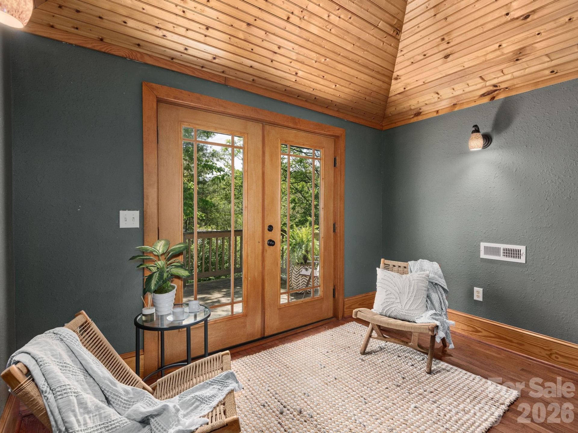 15 Hillside Street - Photo 19
