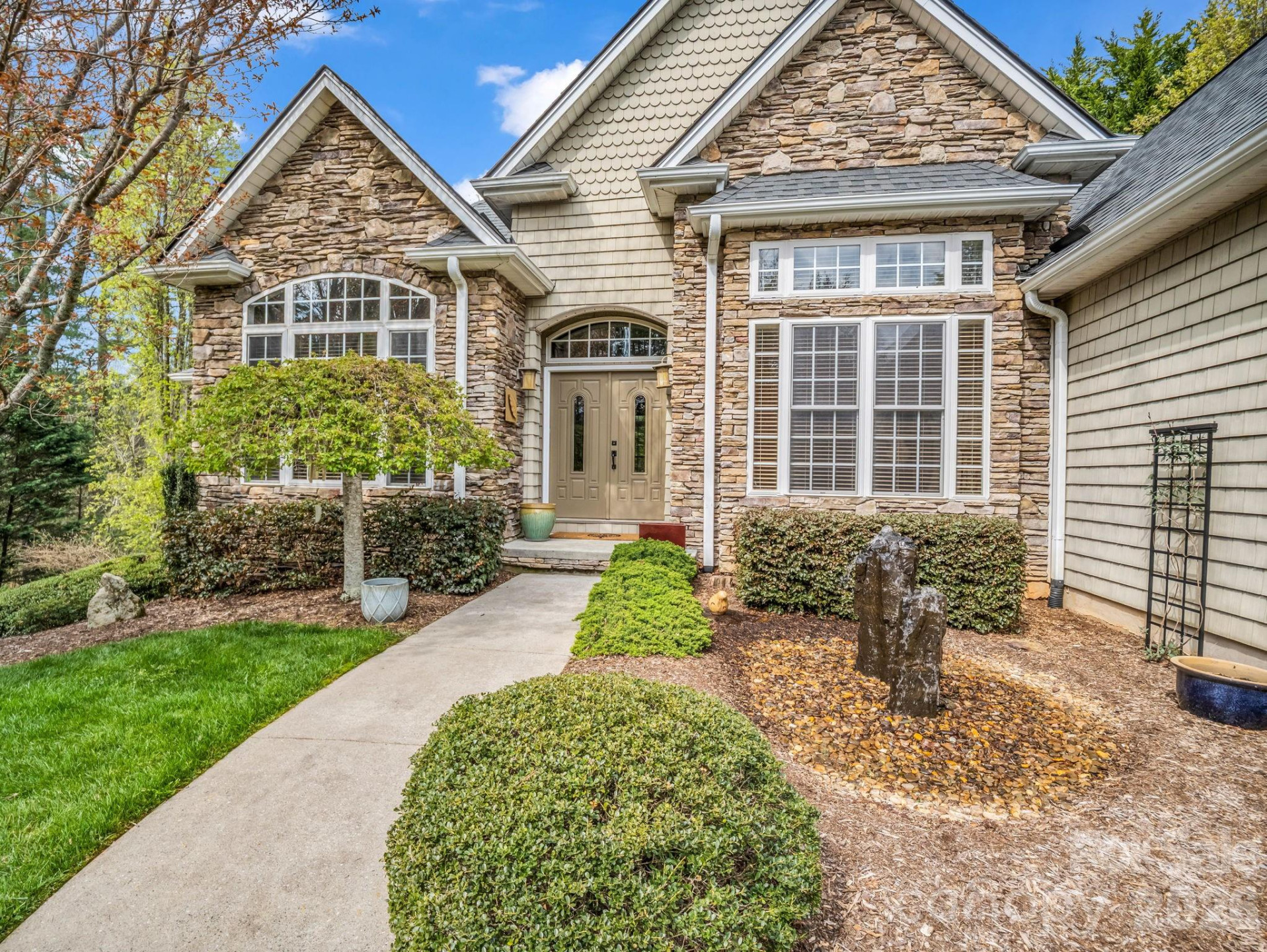 21 Kanuga Forest Drive - Photo 2