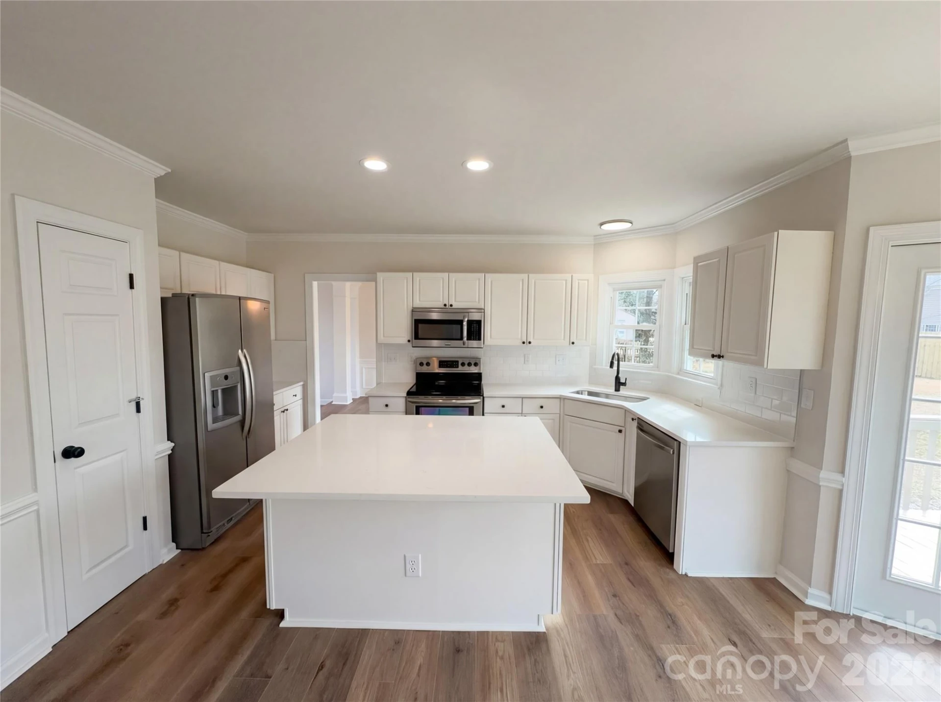 8141 Long Nook Lane - Photo 2