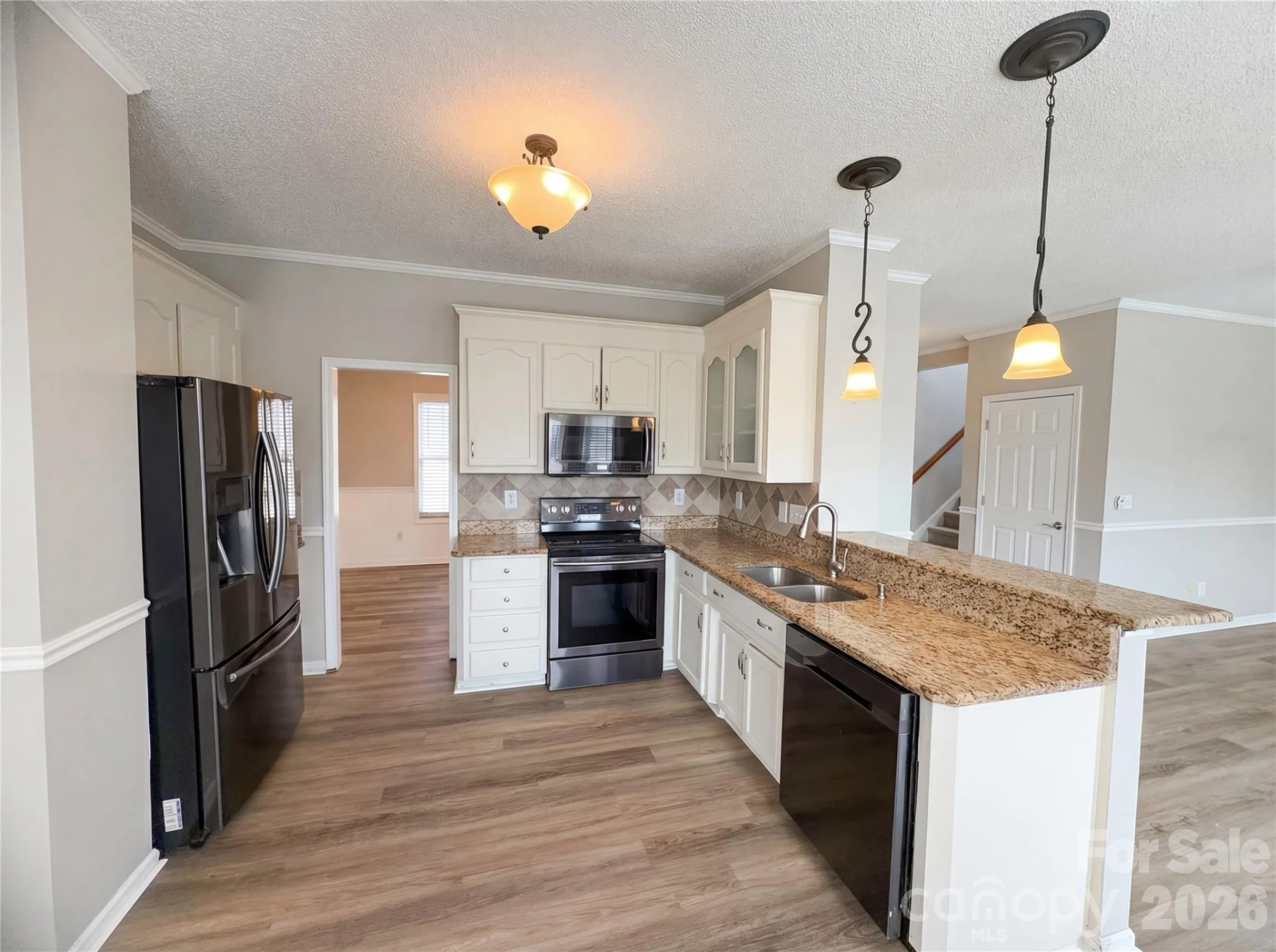 368 Holstein Drive - Photo 2