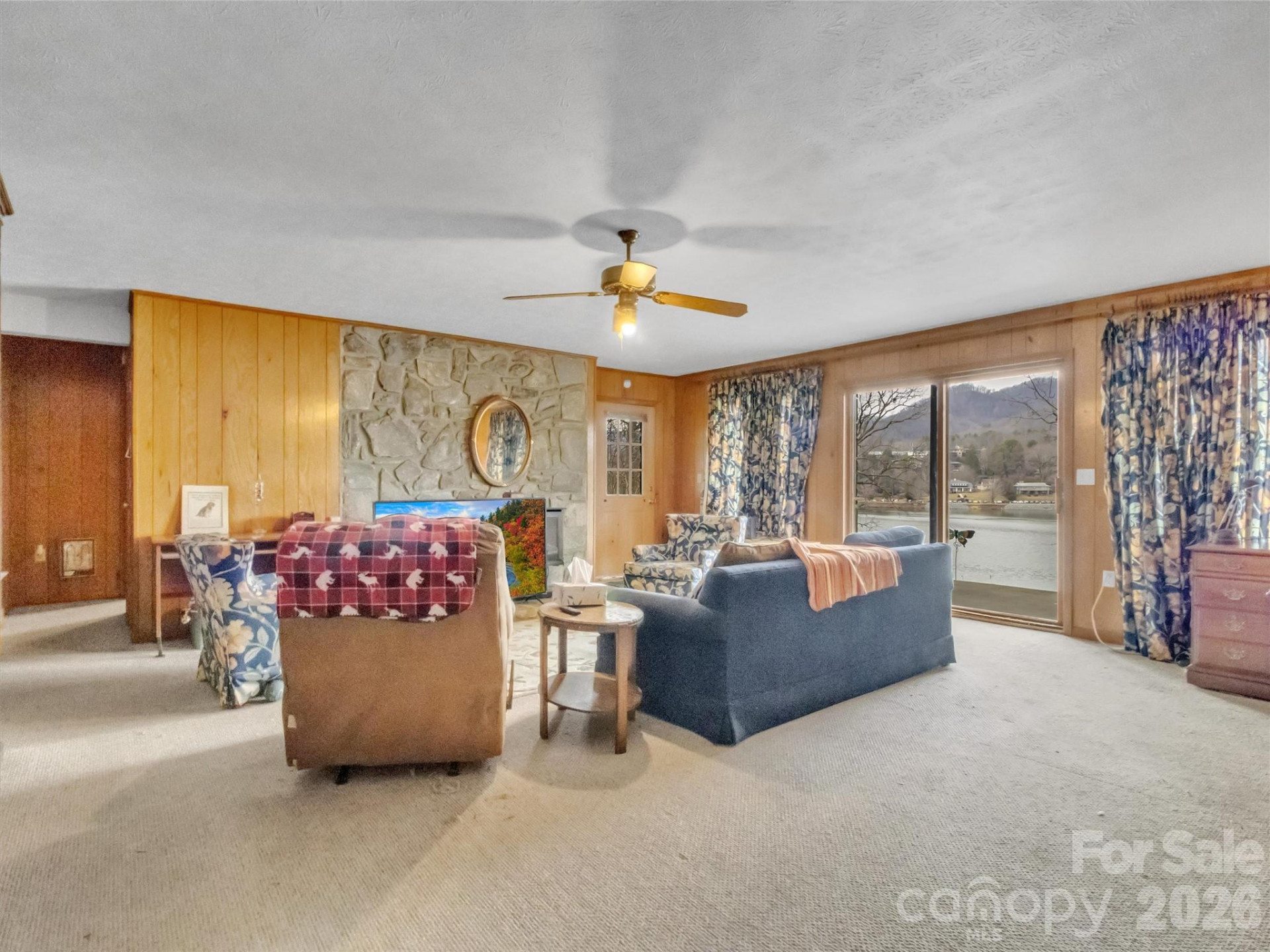 2445 Lakeshore Drive - Photo 36